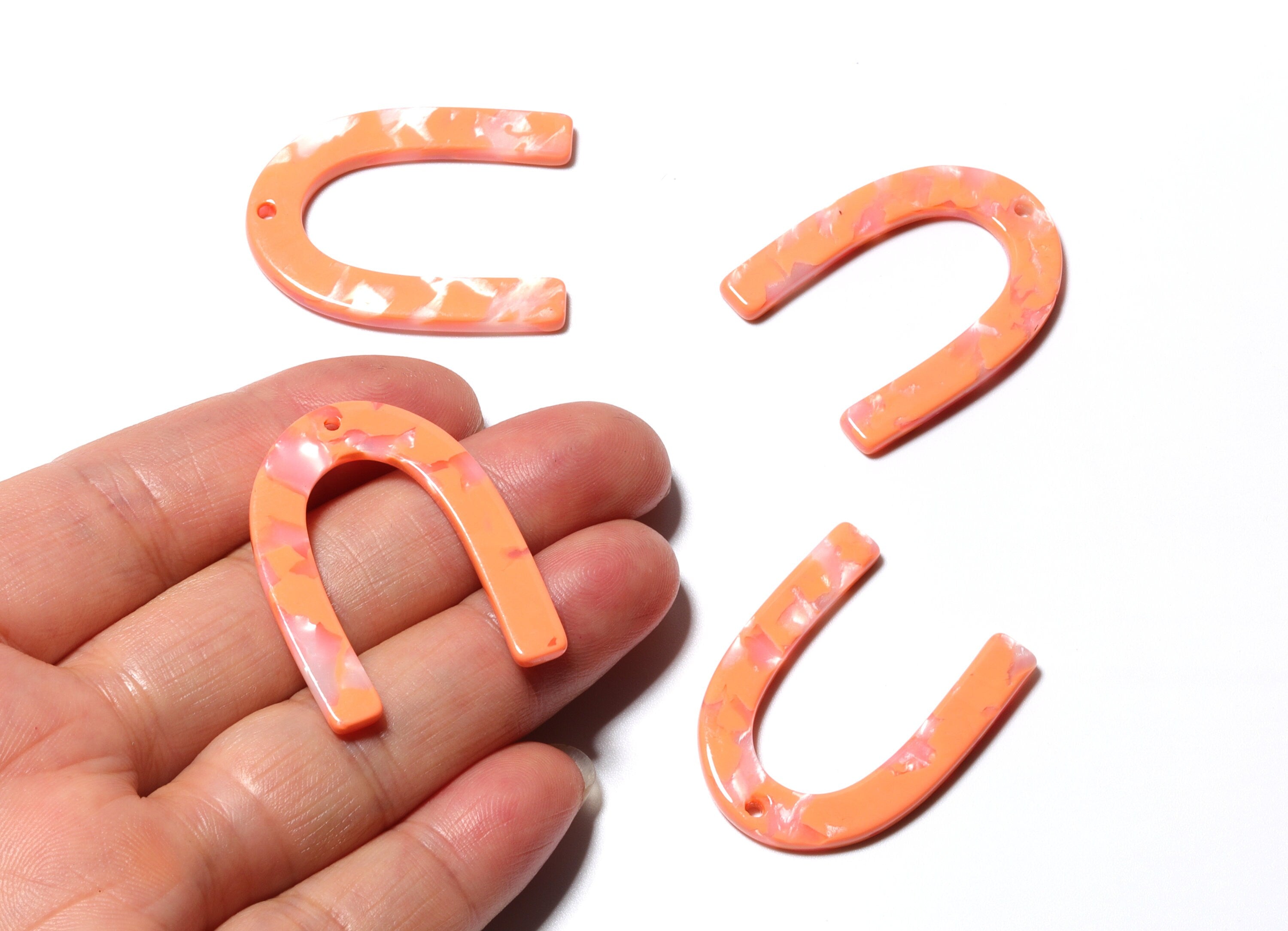 Acetate U Charm - U Earring and Pendant - Earring Findings - Jewelry Supplys - Color Code: A39 - 34.61x26.25x2.55mm - AC1114KK - DOMEDBAZAAR