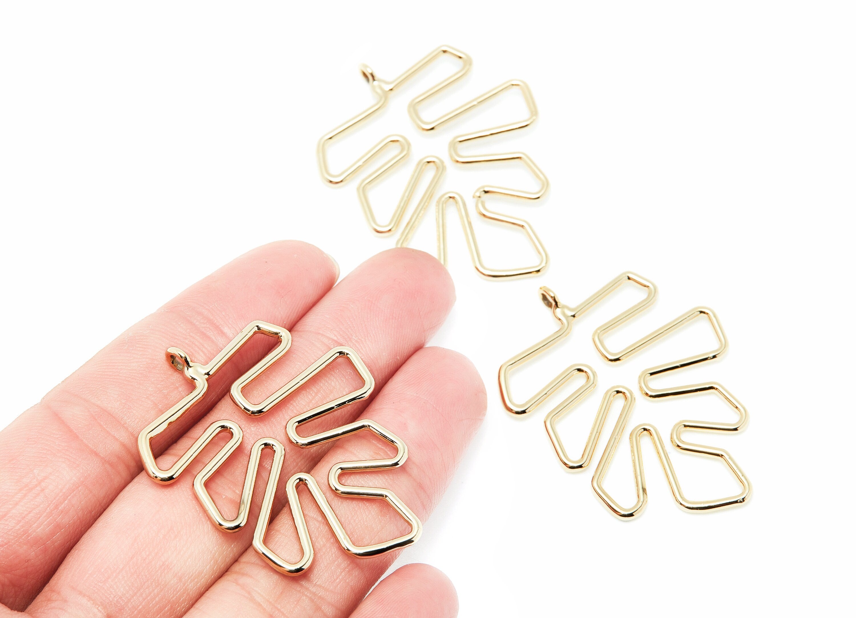 Big Leaf Shaped Charms- Zinc Alloy Earring Finding - Gold Tone - Alloy Pendant for Necklace - 46.63x35.4x2.13mm - ZZ1286G - DOMEDBAZAAR