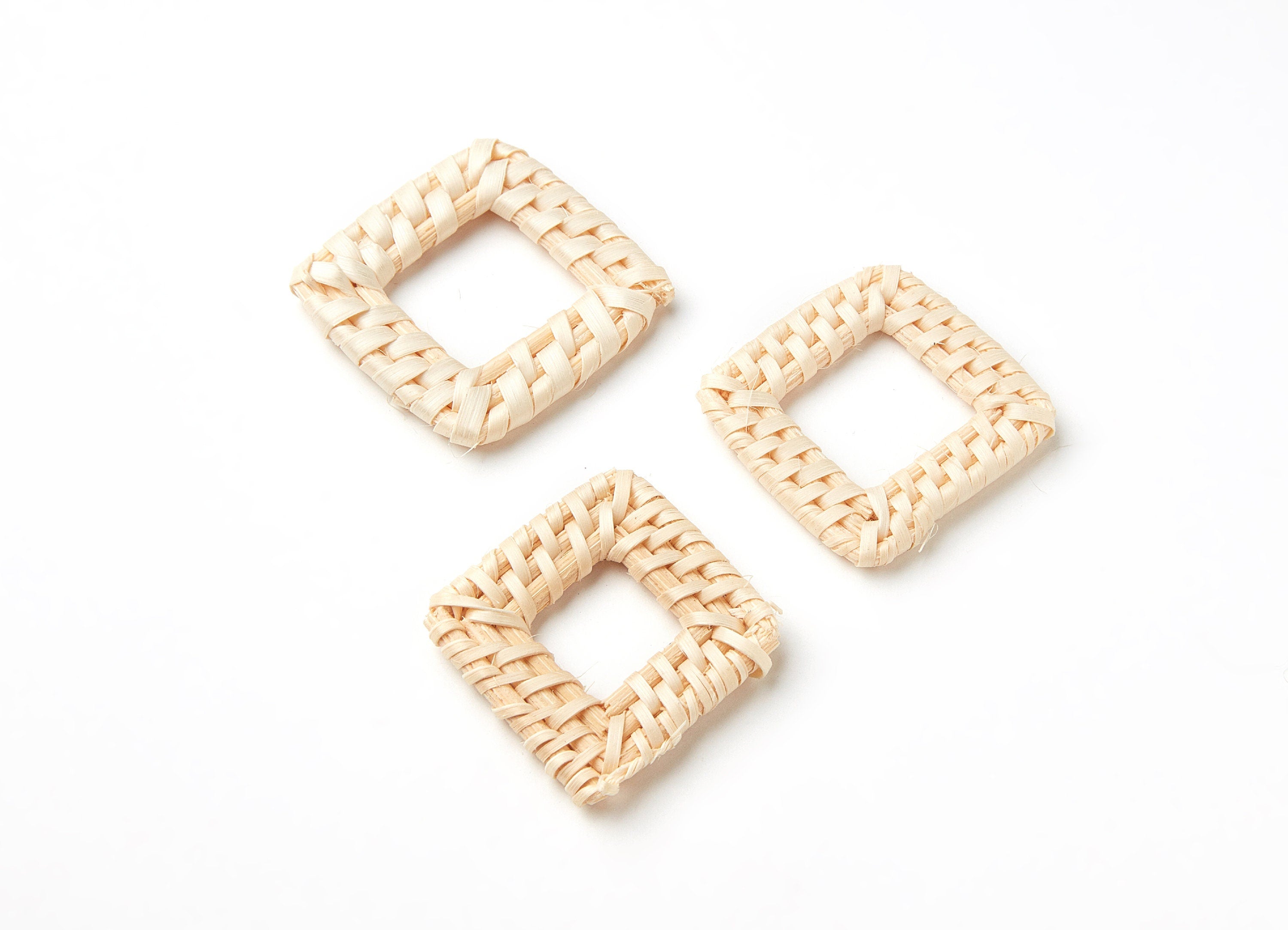 Handwoven Rattan Earrings - Square Shaped Rattan Pendant - Wooden Straw Earring - Jewelery Handmade - 45.9x35.8x3.95mm - RT1060 - DOMEDBAZAAR