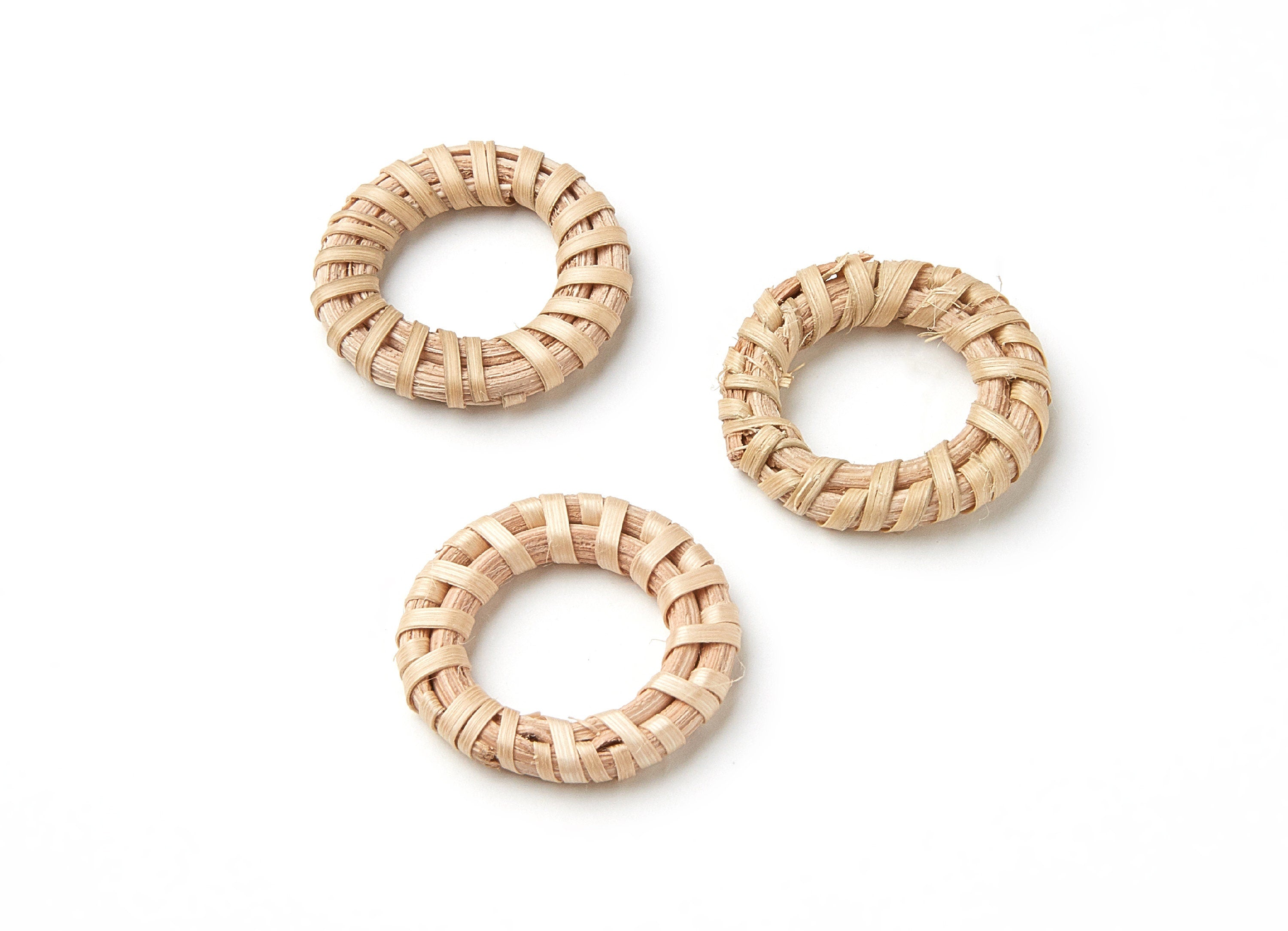 Handwoven Rattan Earrings - Round Shaped Rattan Pendant - Wooden Straw Earring - Jewelery Handmade - 26.9x26.9x3.84mm - RT1023 - DOMEDBAZAAR