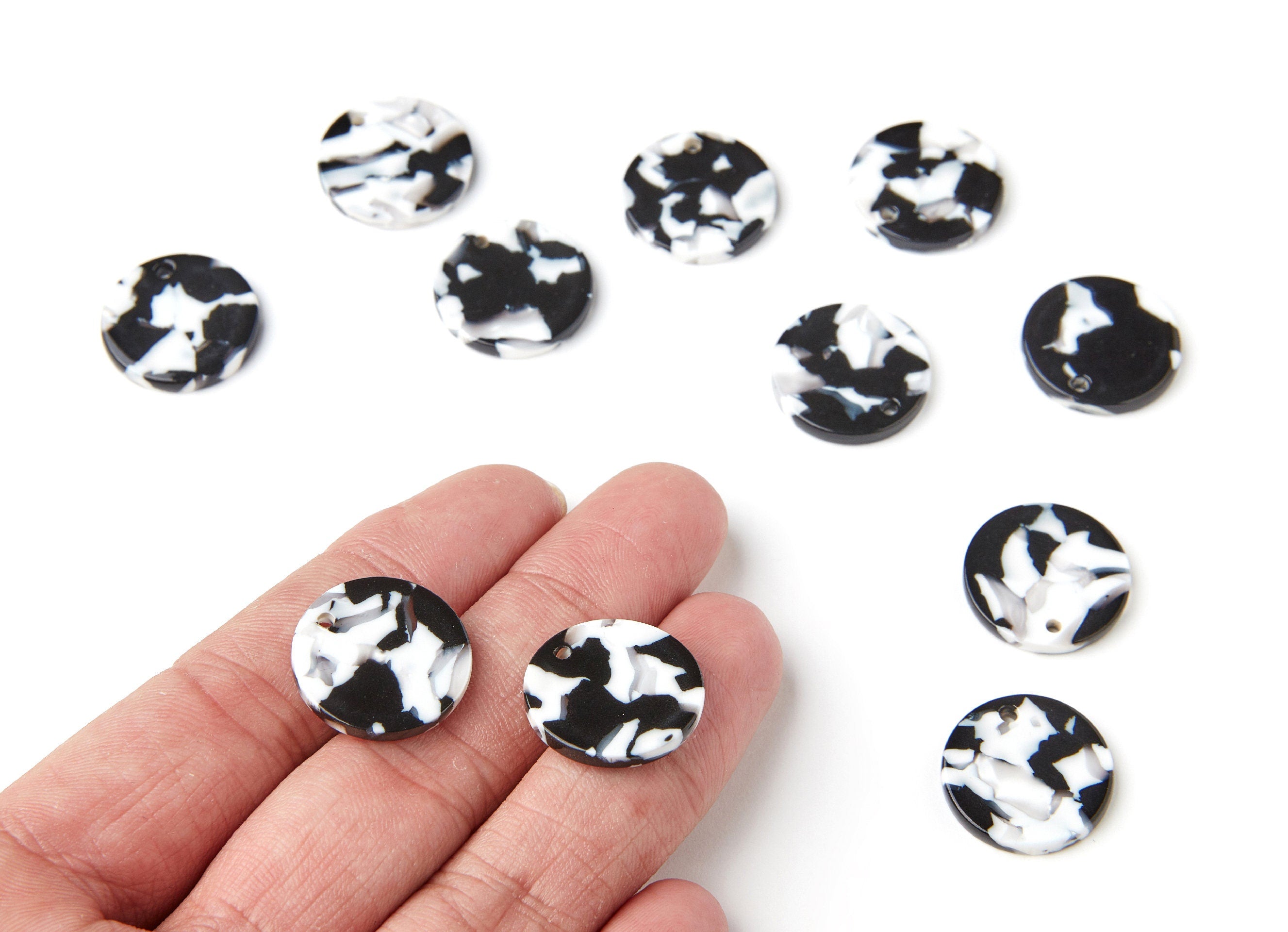 Acrylic Round Earring Charms - Circle Pendant - Pearl Mosaic Charm - Jewelry Supplies - Color Code: A17 - 19,7x19,7x2,7mm - AC1213A - DOMEDBAZAAR