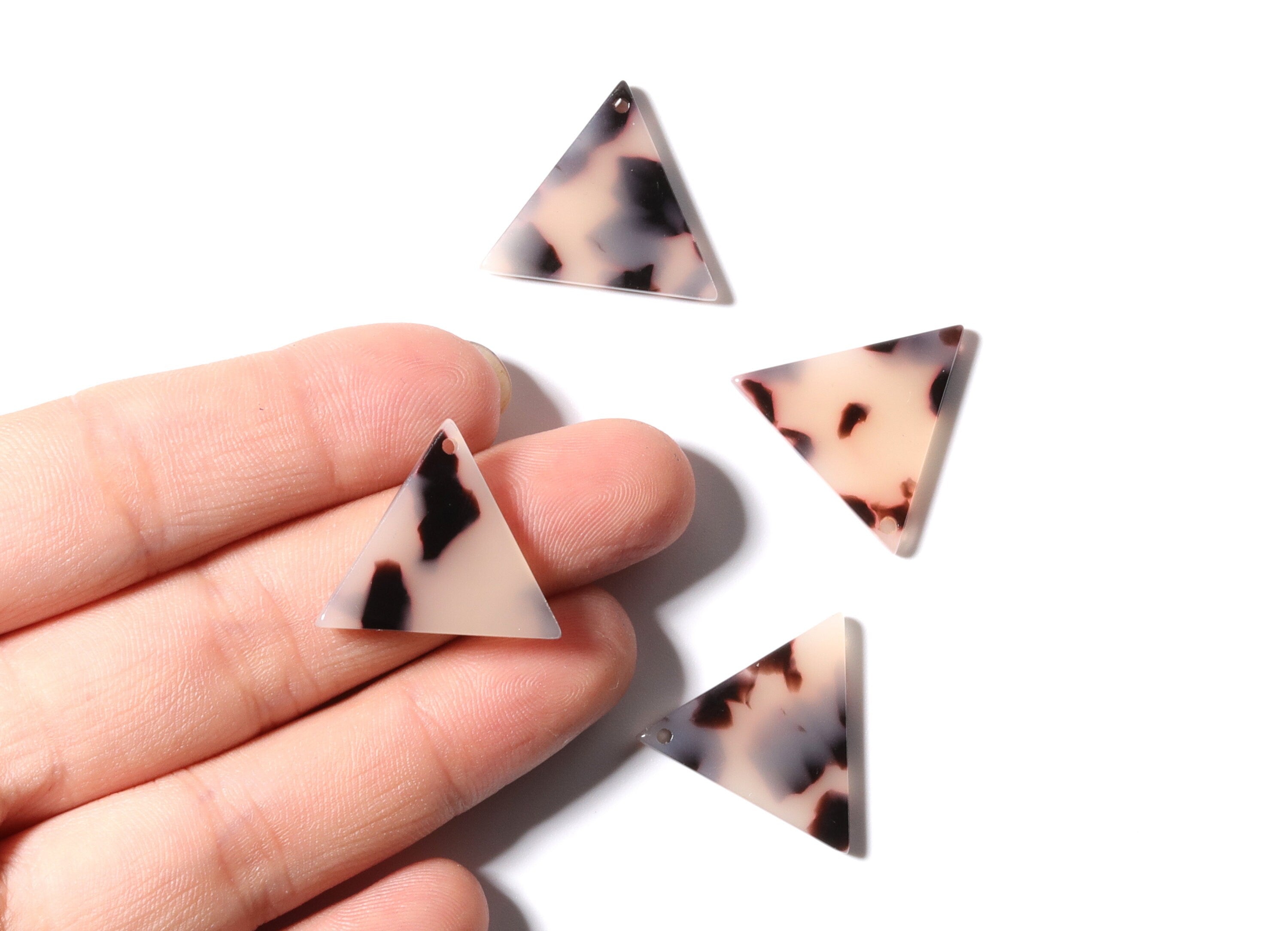 Acetate Triangle Charms - Blonde Tortoise Shell Earrings - Triangle Earrings and Pendant - Color Code: A07 - 19x22x2.5mm - AC1042D - DOMEDBAZAAR