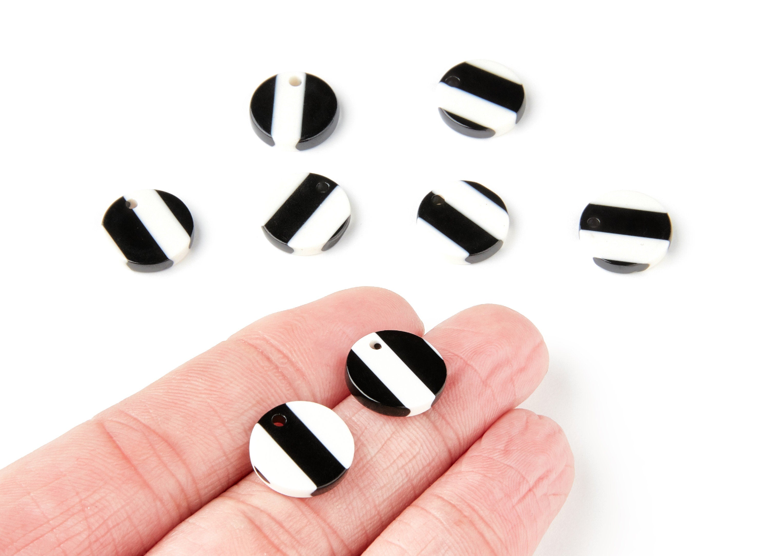 Acetate Round Earring Charms - Circle Pendant - Earring Findings - Jewelry Supplies - Color Code: A64 - 13,75x13,75x2,92mm - AC1287M - DOMEDBAZAAR