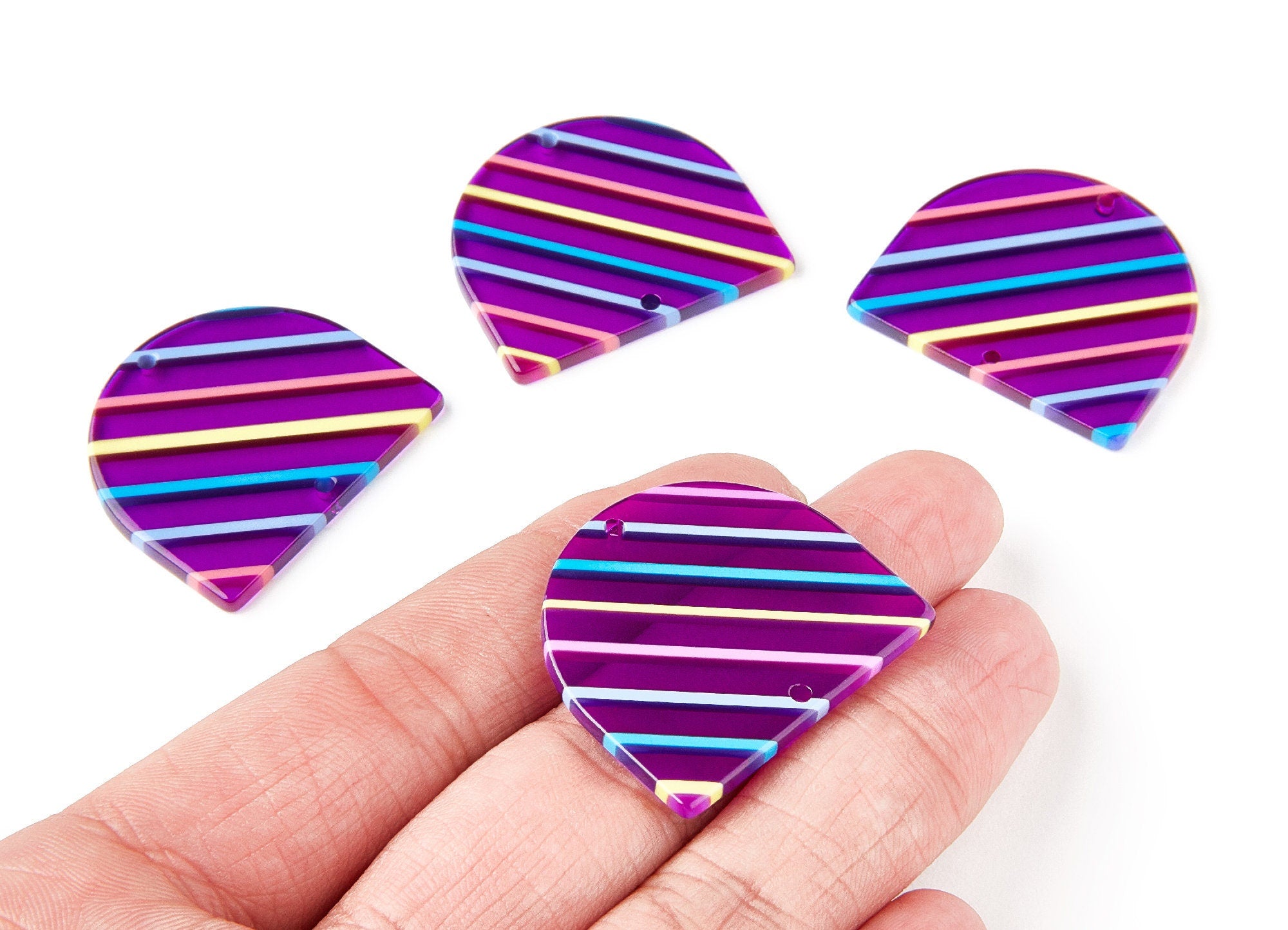 Acrylic Charms Two Hole - D Shaped Pendant - Acrylic Tortoise Shell Charm - Color Code: A65 - 33,43x29,25x2,84mm - AC1634-A65 - DOMEDBAZAAR