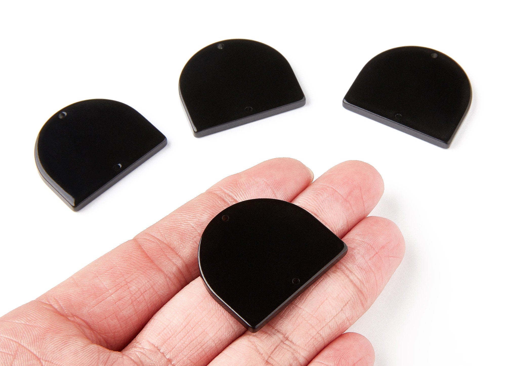 Acrylic Charms Two Hole - D Shaped Pendant - Acrylic Tortoise Shell Charm - Color Code: A66 - 33,43x29,25x2,84mm - AC1634-A66 - DOMEDBAZAAR