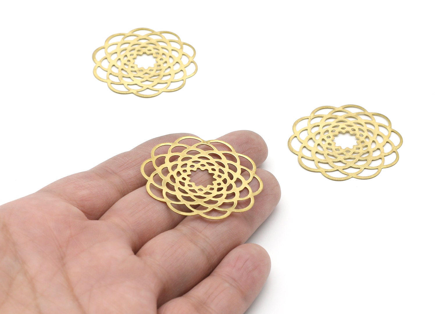 Brass Flower Charms - Flower Shaped Raw Brass Pendant - Jewelry Supplies - 40x40x0,47mm- PP1422 - DOMEDBAZAAR
