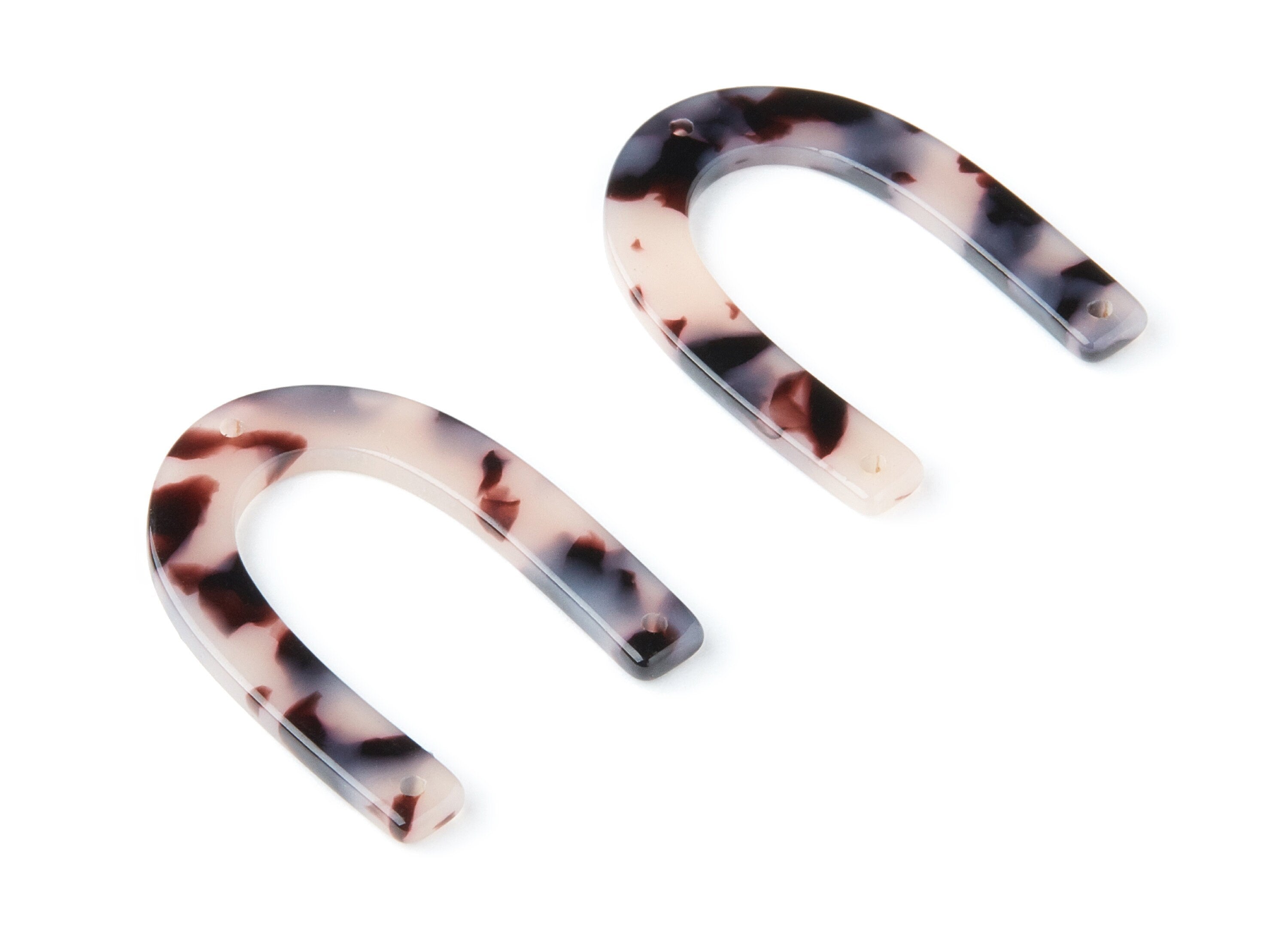 Blonde Tortoise Shell Charm with 3 Holes - Acetate Earring Charms - U Shaped Pendant - Color Code: A06 - 34.61x26.25x2.55mm - AC1305A - DOMEDBAZAAR