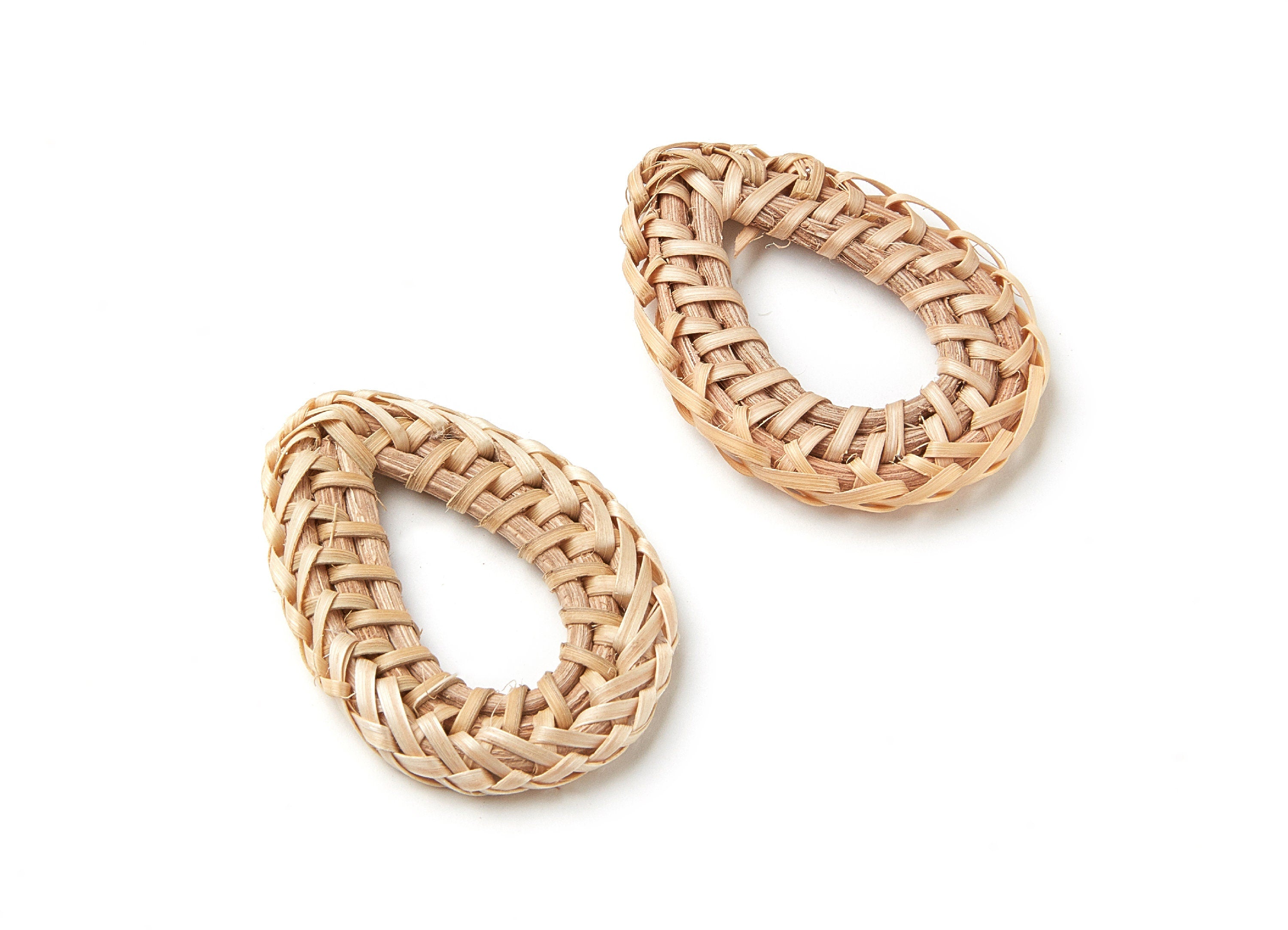 Handwoven Rattan Earrings - Drop Shaped Rattan Pendant - Wooden Straw Earring - Jewelery Handmade - 55.7x55.7x5.34mm - RT1032 - DOMEDBAZAAR
