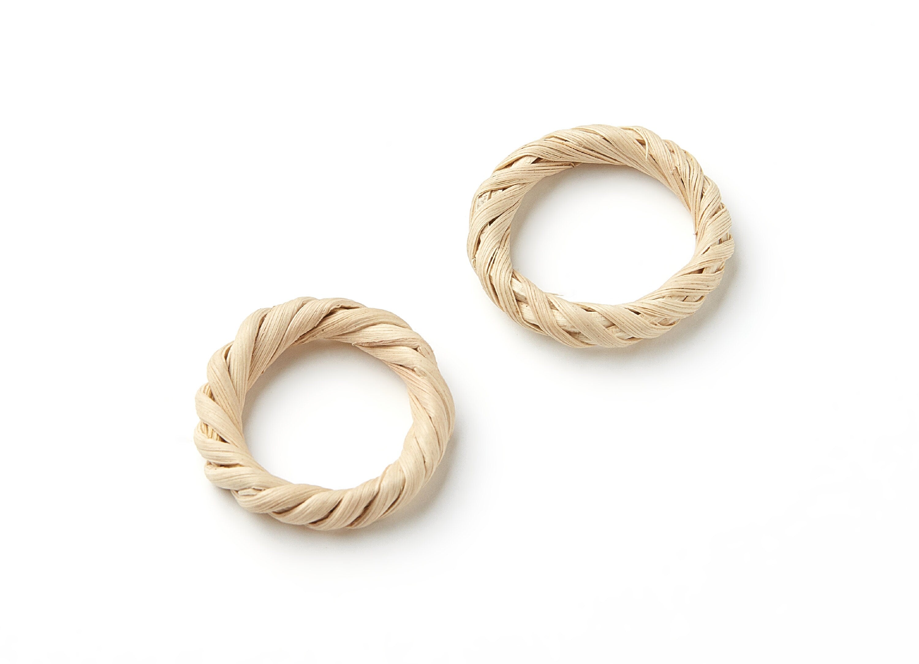 Handwoven Rattan Earrings - Round Shaped Rattan Pendant - Wooden Straw Earring - Jewelery Handmade - 30.8x30.8x6.1mm - RT1045 - DOMEDBAZAAR