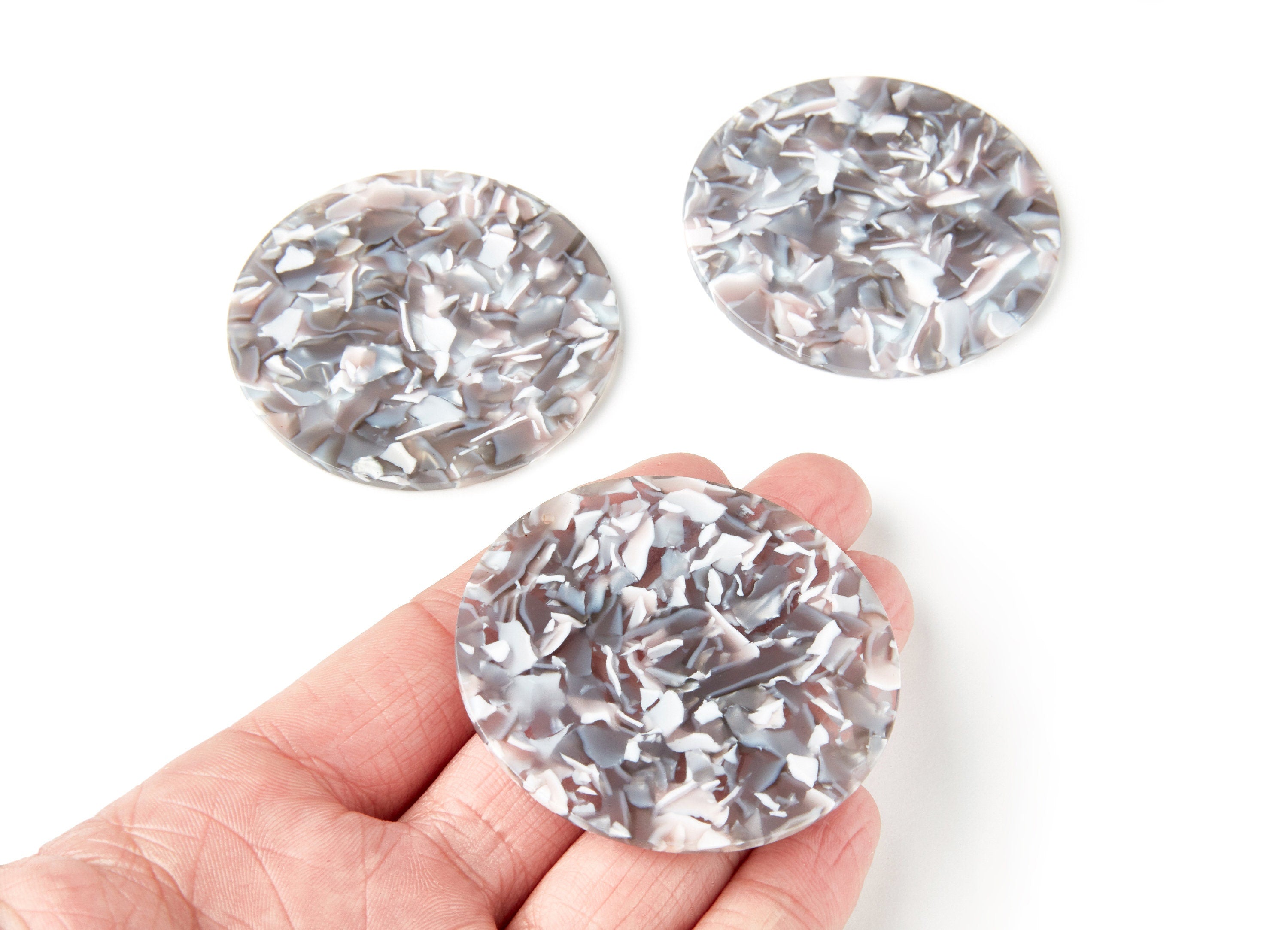 Acetate Round Earring Charms - Acrylic Coin Pendant - Earring Findings - Jewelry Supplies - Color Code: A20 - 57x57x2,75mm - AC1296A - DOMEDBAZAAR