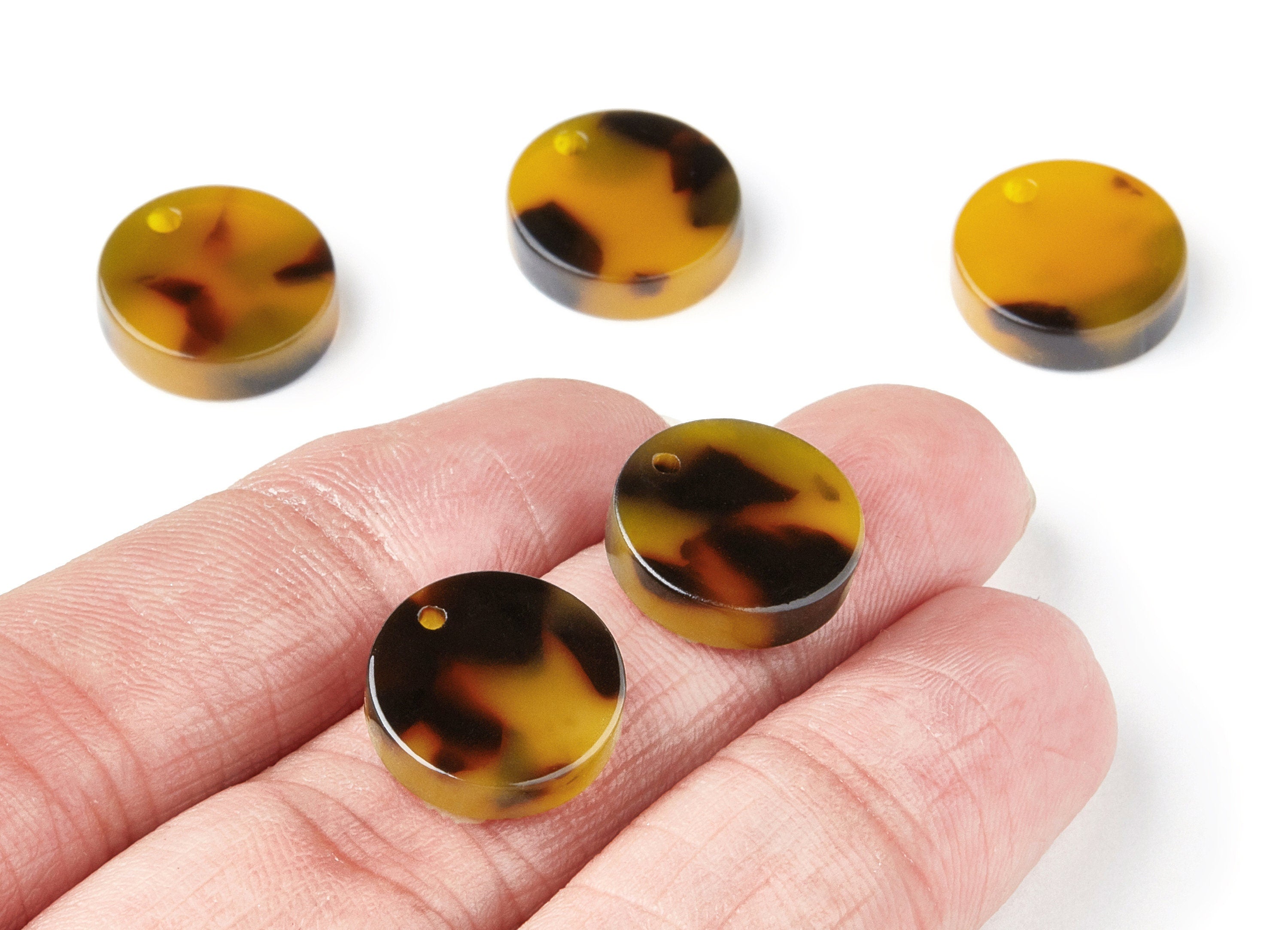 Acrylic Earring Charms - Tortoise Shell Earrings - Round Circle Pendant - Jewelry Making Supplies - Color Code: A02 - 14,7x14x4mm- AC1346A - DOMEDBAZAAR