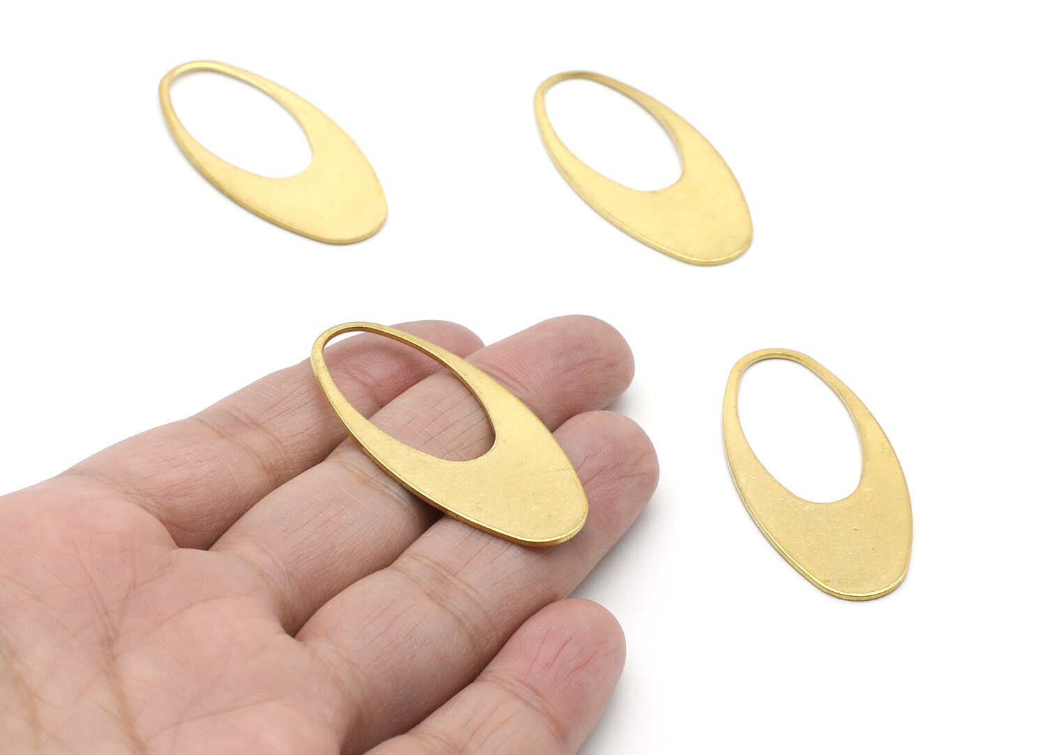 Brass Oval Charms - Oval Shaped Raw Brass Charms - Geometric Pendant - Jewelry Supplies - 48,38x23x1,05mm - PP1438 - DOMEDBAZAAR
