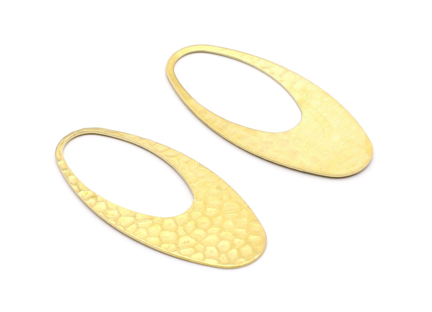 Brass Oval Charms - Oval Shaped Raw Brass Charms - Geometric Pendant - Jewelry Supplies - 48,59x22,99x0,91mm - PP1423 - DOMEDBAZAAR