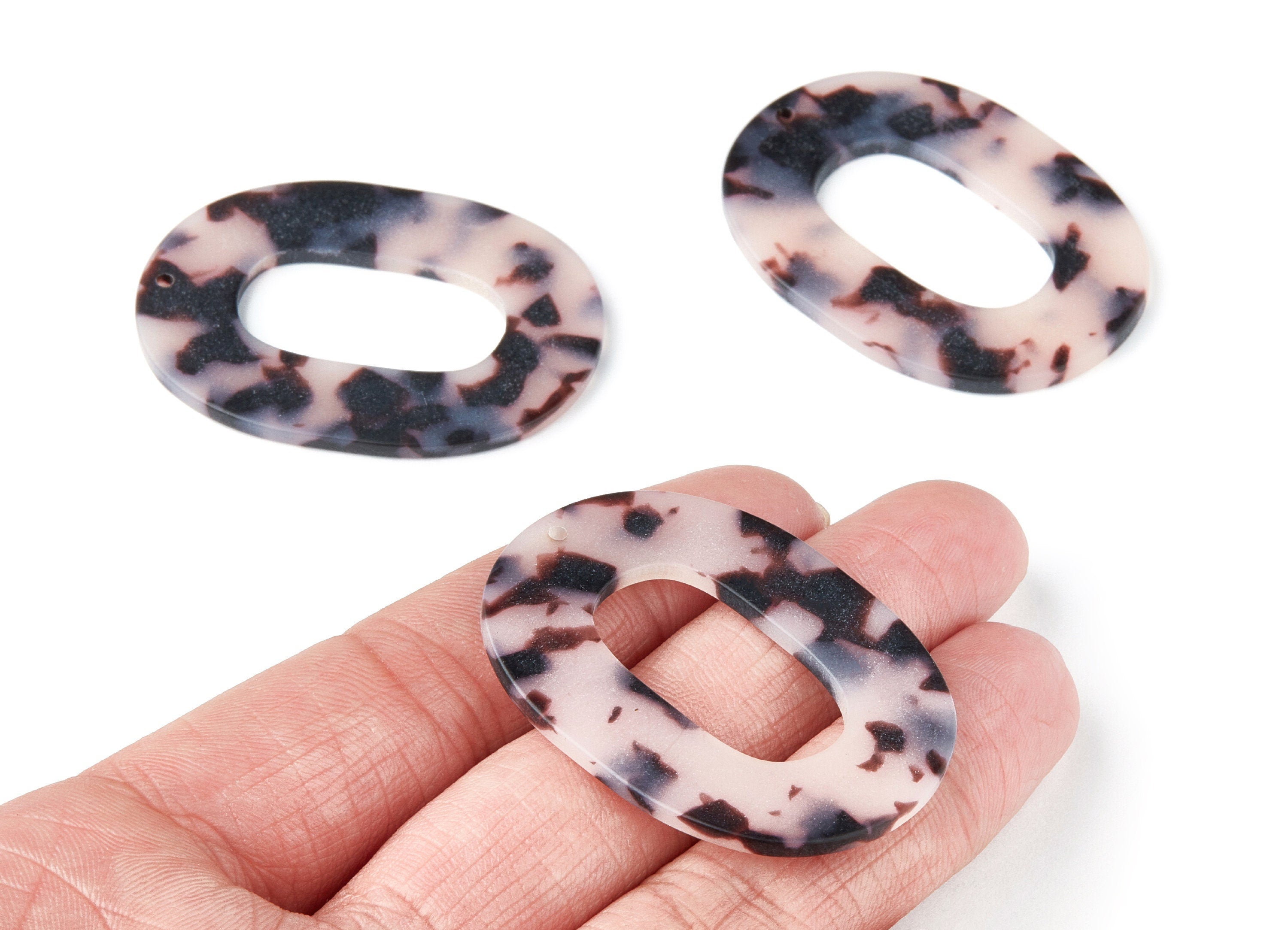 Acetate Oval Charms - Blonde Matte Tortoise Shell Earrings - Oval Earrings and Pendant - Color Code: A09 - 47x34,6x2,51mm - AC1065AR - DOMEDBAZAAR