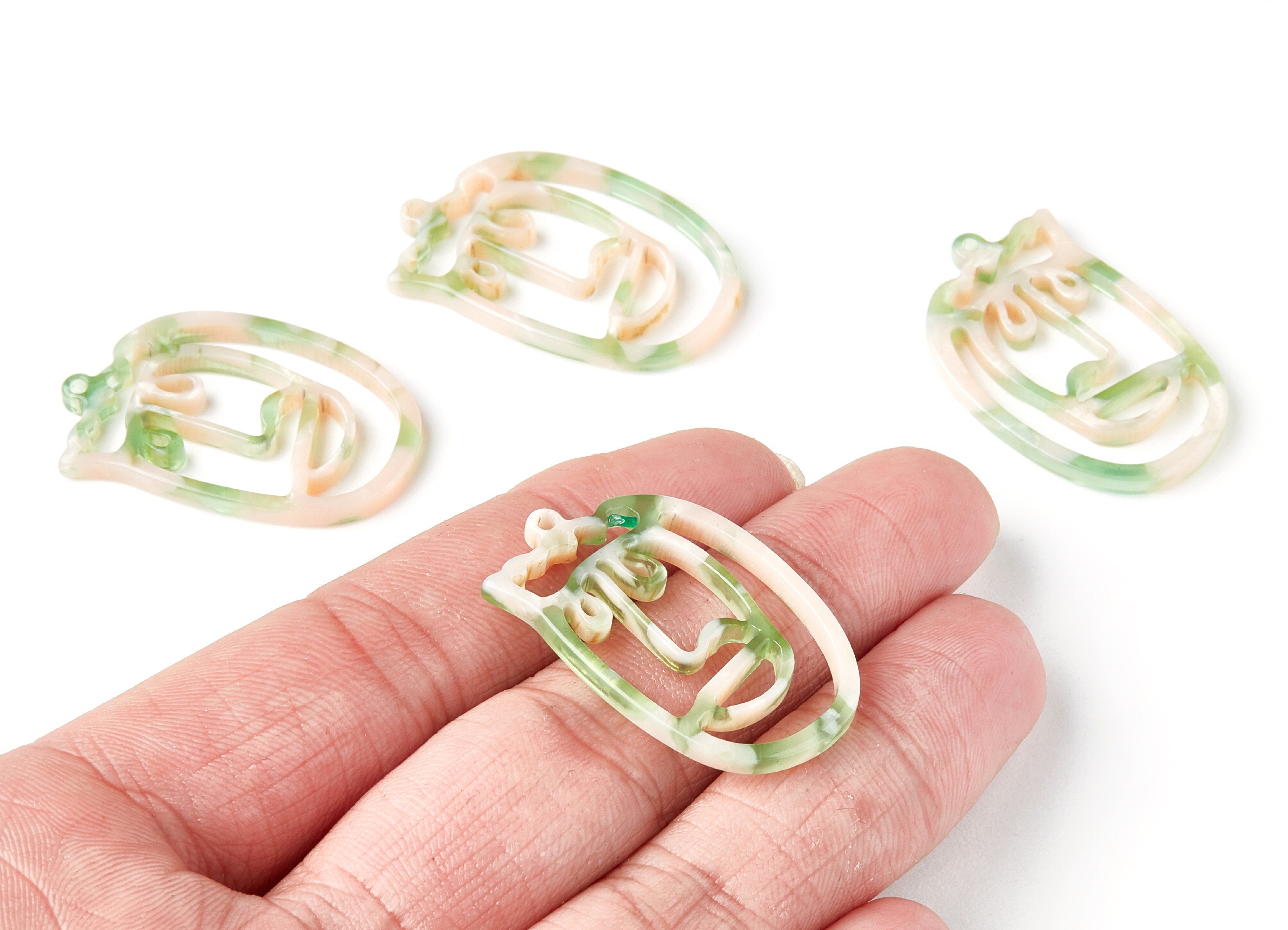 Acetate Acrylic Earring Charms - Tortoise Shell Earrings - Face Shaped Pendant - Earring Findings - 35x22,15x2,64mm - AC1375F - DOMEDBAZAAR
