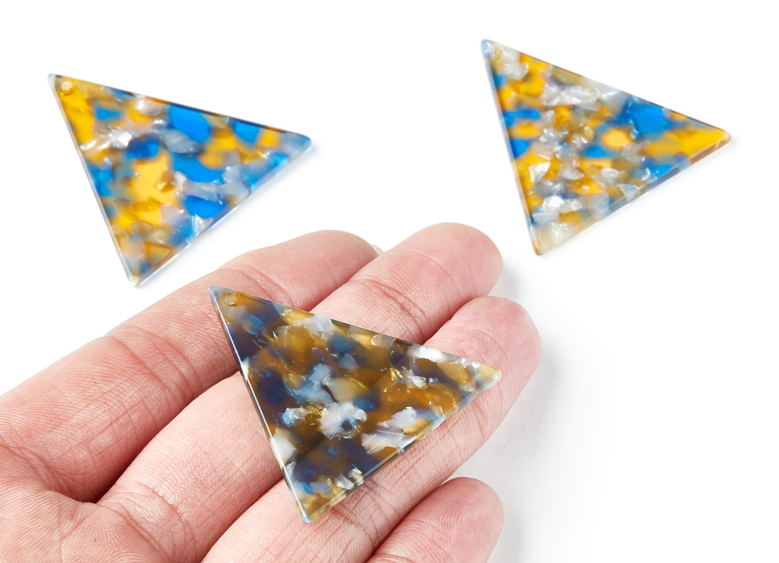Acetate Triangle Earring Charms - Triangle Pendant - Earring Findings - Jewelry Supplies - Color Code: A40 - 42,23x41,8x2,69mm - AC1350D - DOMEDBAZAAR