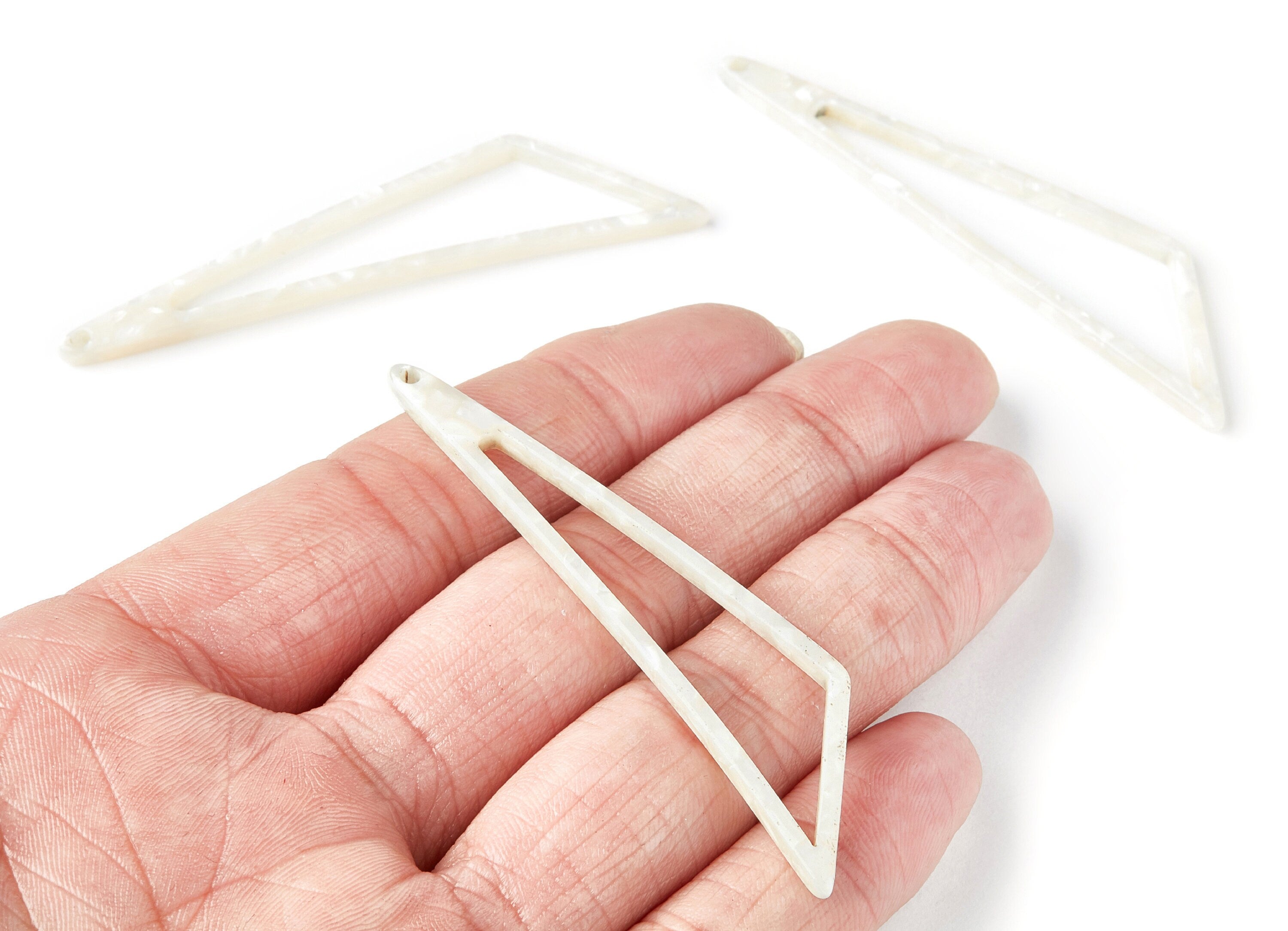 Acetate Triangle Earring Charms - Triangle Pendant - Earring Findings - Jewelry Supplies - Color Code: A33 - 69,12x16,3x2,6mm - AC1357O - DOMEDBAZAAR