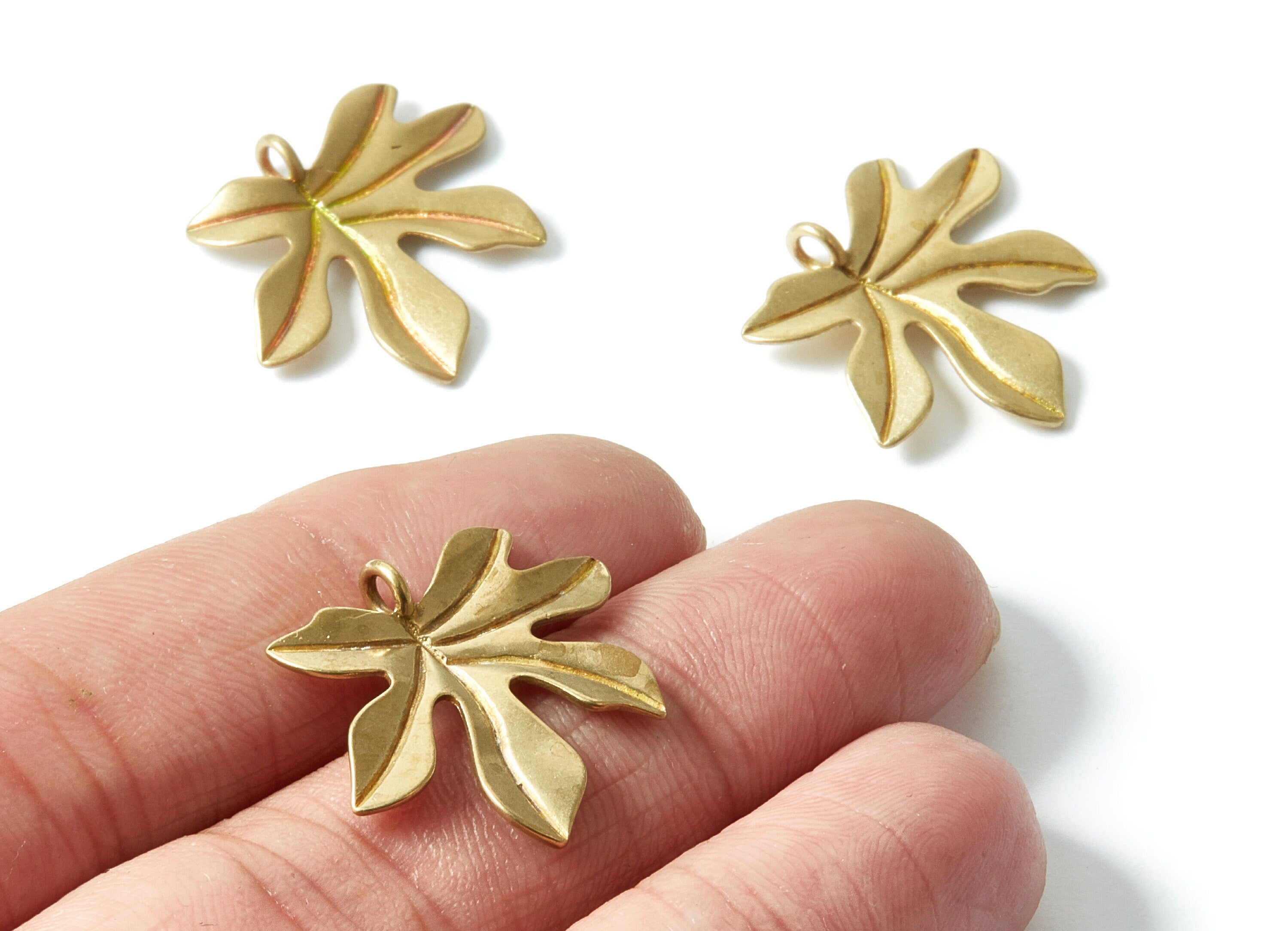 Raw Brass leaf Shaped Earring Charms - Raw Brass leaf Shaped Necklace Findings - Jewelry Supplies - 26x22x1.72mm - PP1534 - DOMEDBAZAAR