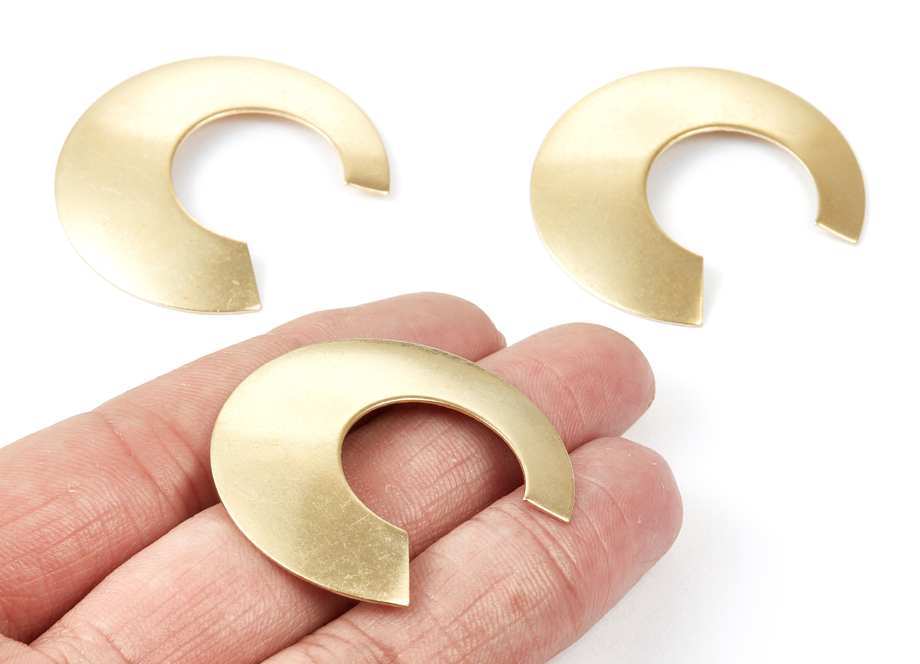 Brass Geometric Charms - Geometric Round Raw Brass Pendant - Earring Findings - Jewelry Supplies - 39.93x36.44x0.63mm - PP1853 - DOMEDBAZAAR