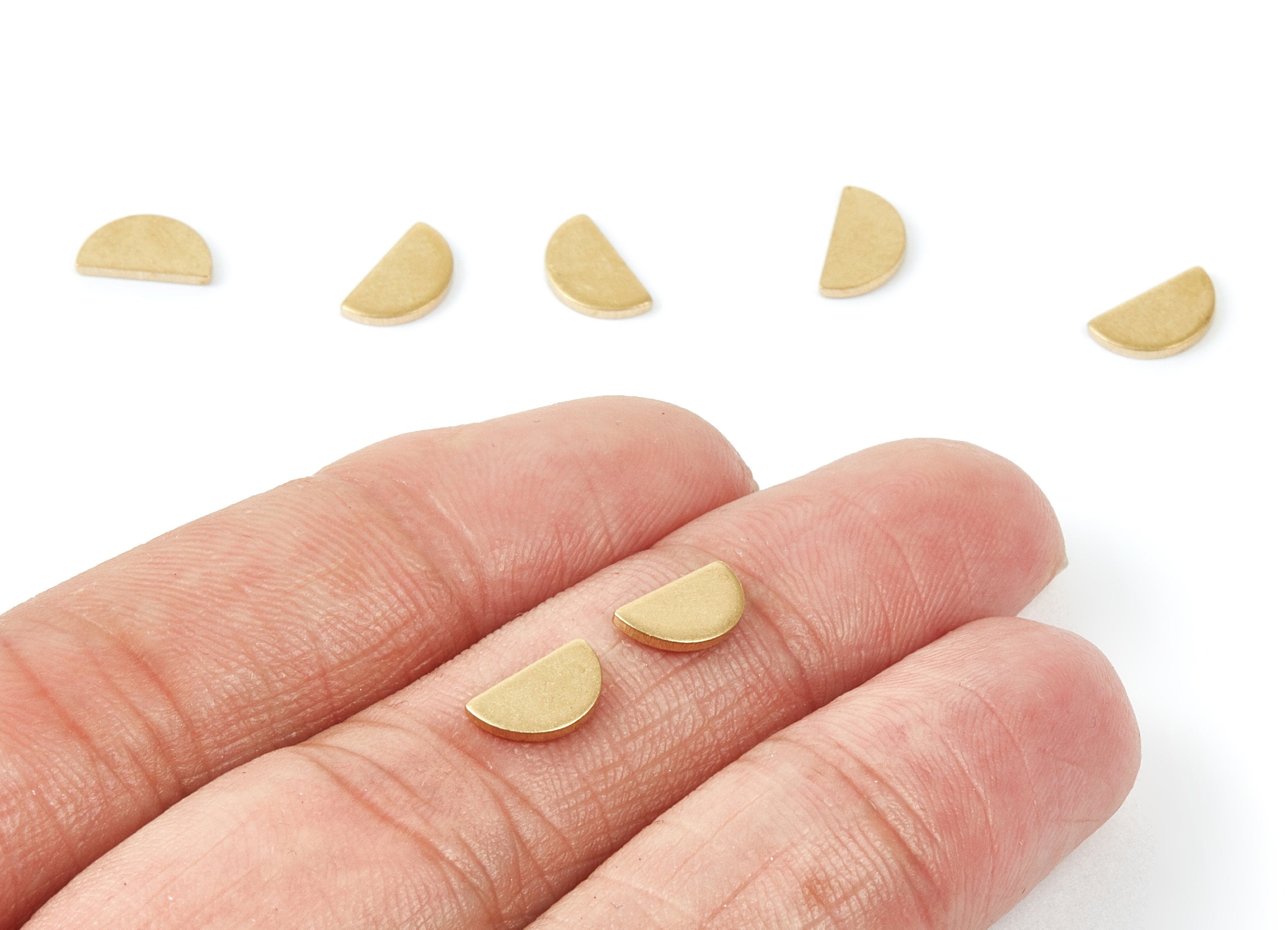 Brass Half Moon Charms - Semicircle Shaped Raw Brass pendant - Earring Findings - Jewelry Supplies - 9x5x1mm - PP1935 - DOMEDBAZAAR