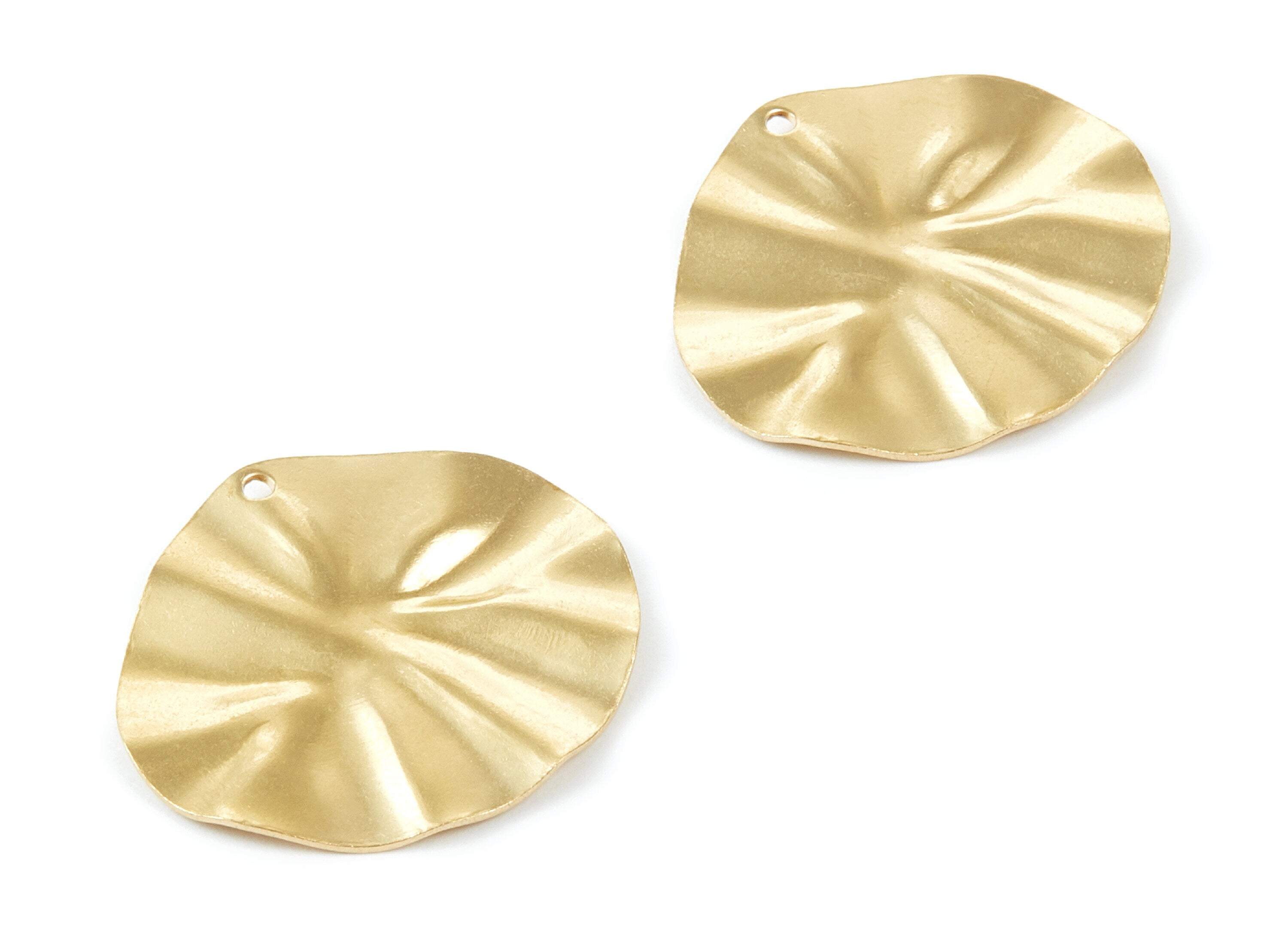 Brass Wavy Disc Charms - Wavy Disc Raw Brass Pendant - Earring Findings - Jewelry Supplies - 28,25x25,11x1,39mm - PP2053 - DOMEDBAZAAR