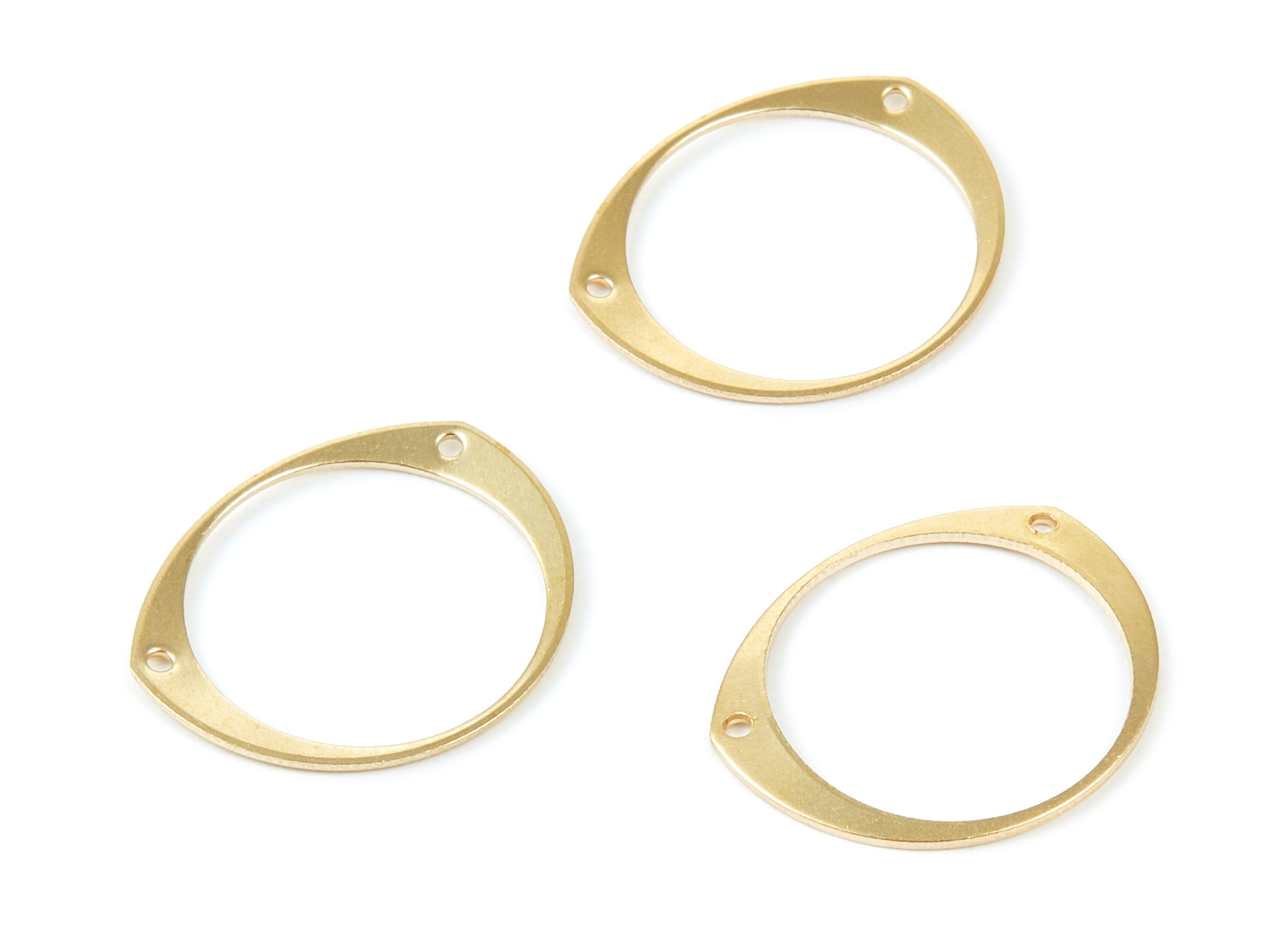 Brass Round Charms - Round Raw Brass Connectors With 2 Holes - Jewelry Supplies - 25,9x21,6x0,77mm - PP1817 - DOMEDBAZAAR