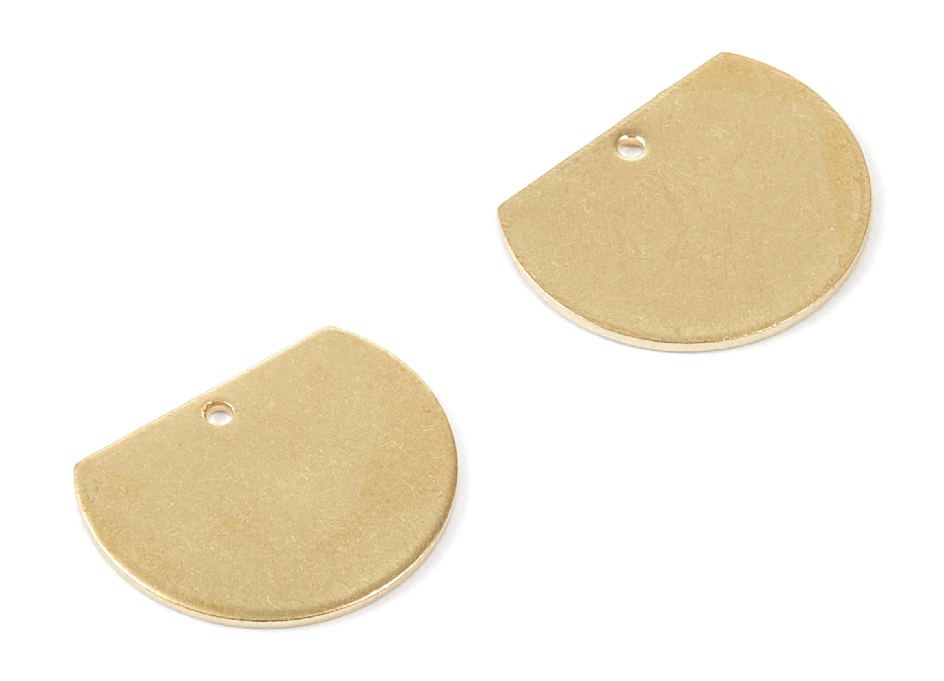 Personalized stamping blank - Brass Geometric Charms - D Shaped Raw Brass Pedants - Earring Findings - 18.45x14.7x0.8mm - PP1811 - DOMEDBAZAAR