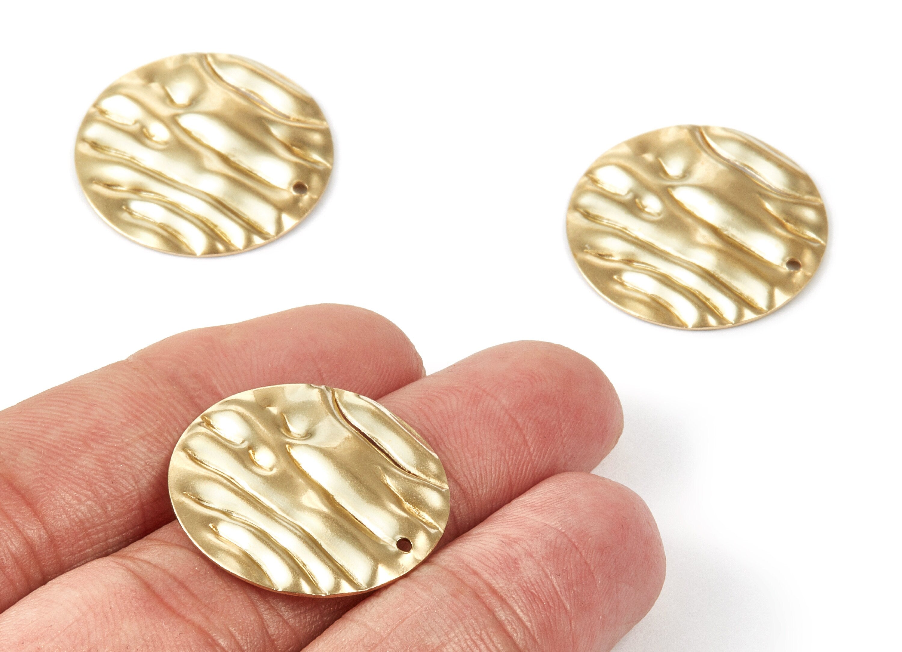 Brass Wavy Disc Charms - Wavy Disc Raw Brass Pendants - Earring Findings - Jewelry Supplies - 25x25x1,37mm - PP2094 - DOMEDBAZAAR