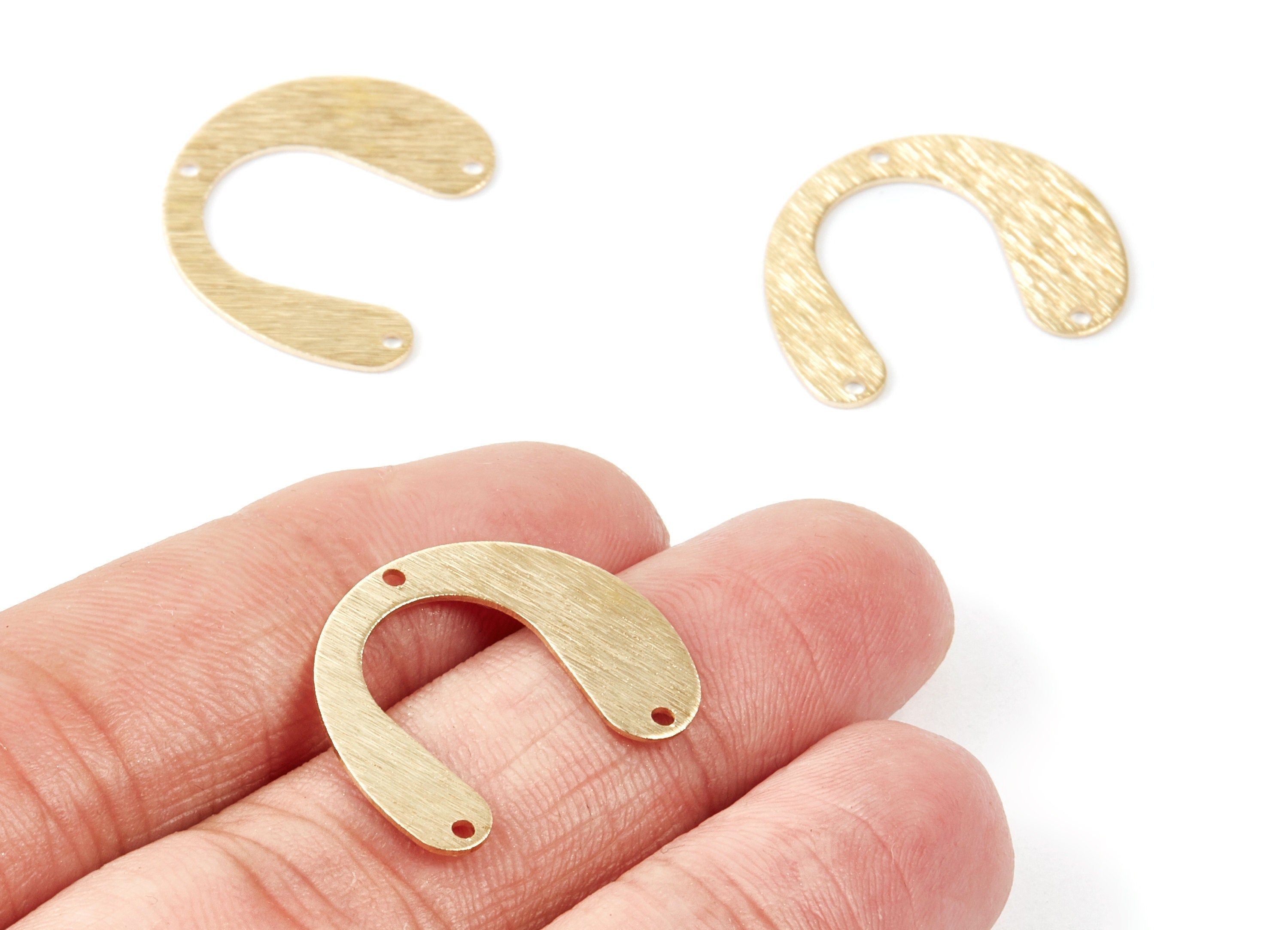 Brass U Charms - Textured U Shaped Raw Brass Connectors With 3 Holes - Jewelry Supplies - 24x20x0,68mm - PP1735 - DOMEDBAZAAR