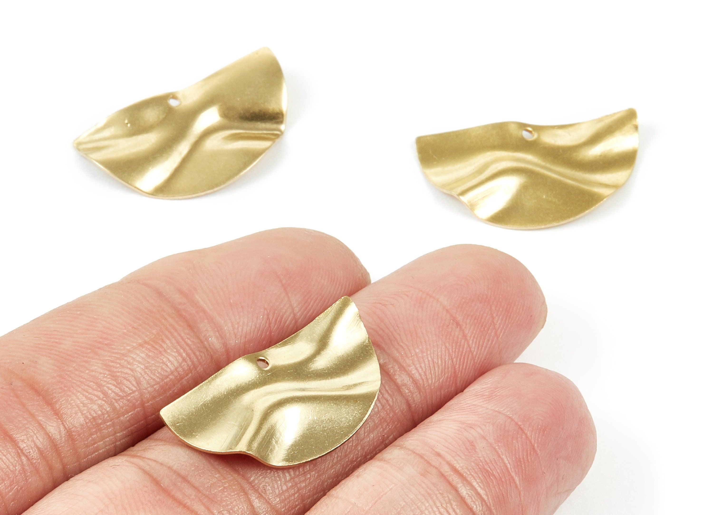 Brass Wavy Half Round Charms - Wavy Half Round Raw Brass Pedants - Earring Findings - Jewelry Supplies - 25x14x0.57mm - PP1992 - DOMEDBAZAAR