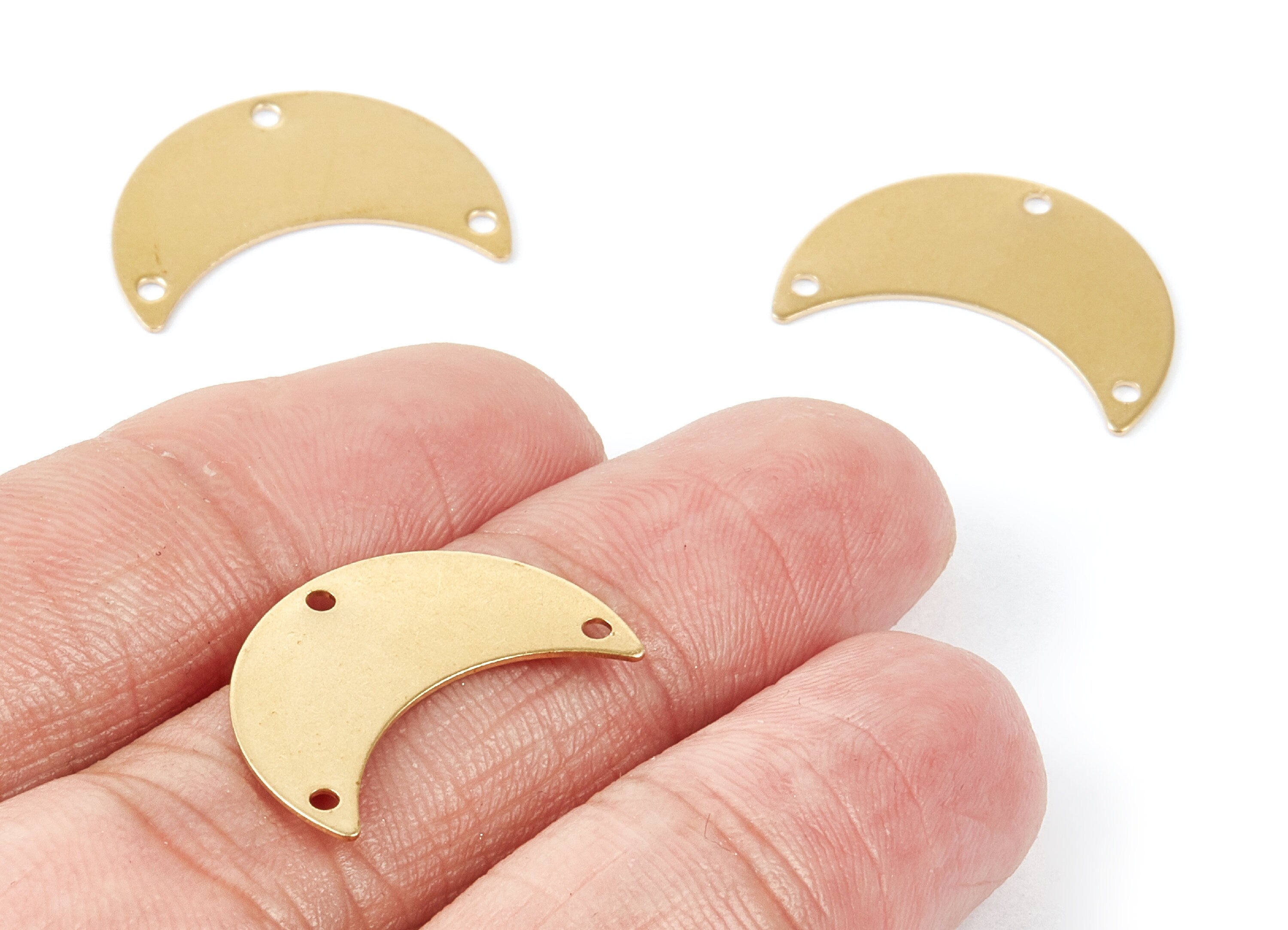 Personalized stamping blank - Brass Moon Charms - Moon Shaped Raw Brass Connectors With 3 Holes - Jewelry Supplies - 22x14,8x0,5mm - PP1973 - DOMEDBAZAAR