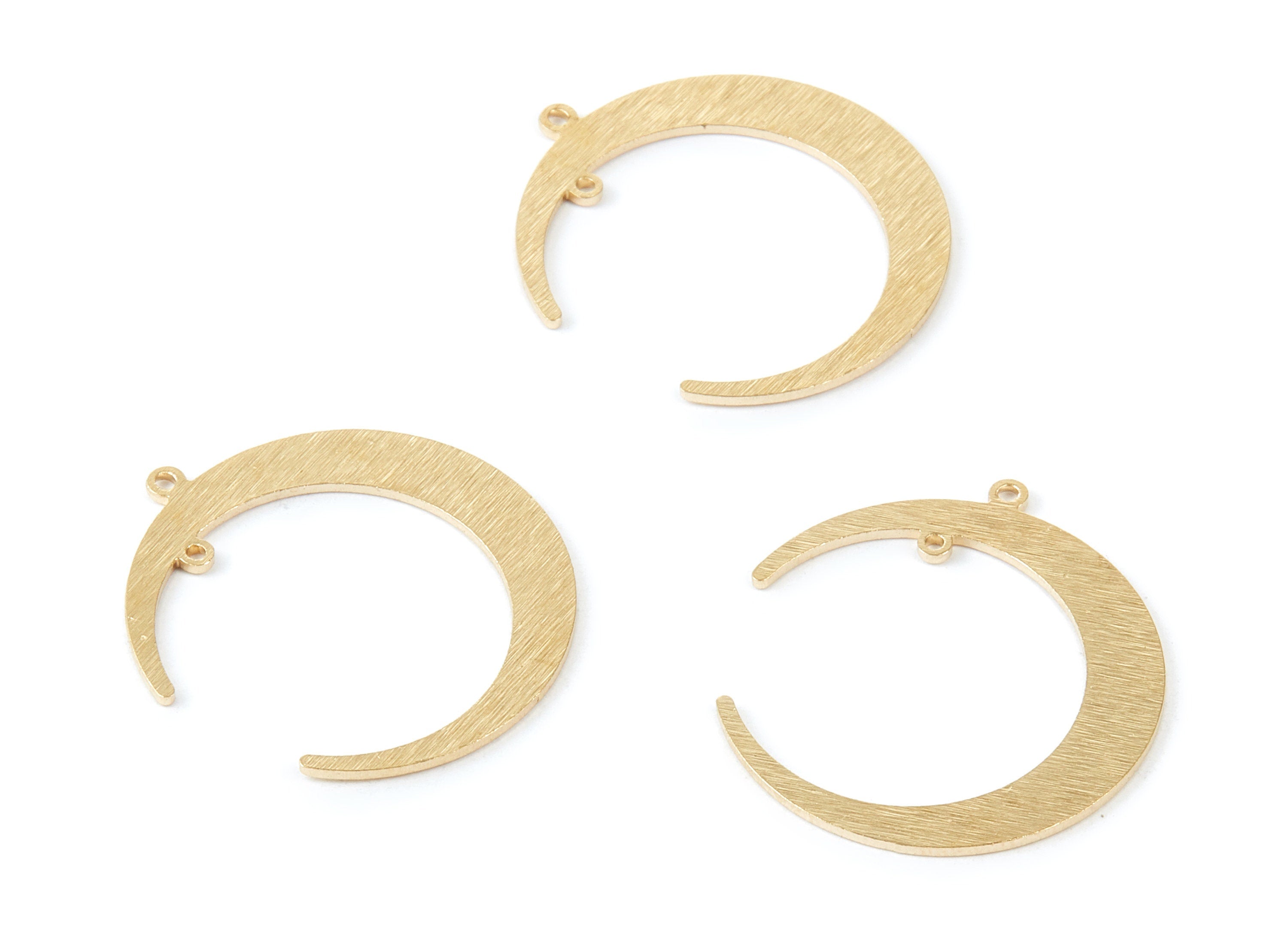 Brass Moon Charms - Moon Textured Raw Brass Connectors With 2 Holes - Jewelry Supplies - 30,57x27,33x1mm - PP1834 - DOMEDBAZAAR