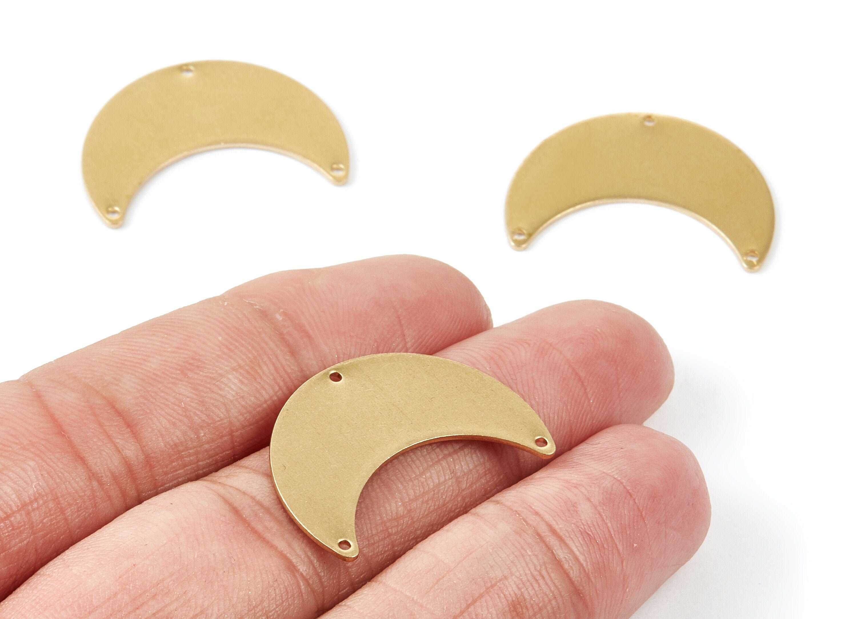 Personalized stamping blank - Brass Moon Charms - Moon Shaped Raw Brass Connectors With 3 Holes - Jewelry Supplies - 28mx20x0,84mm - PP1791 - DOMEDBAZAAR