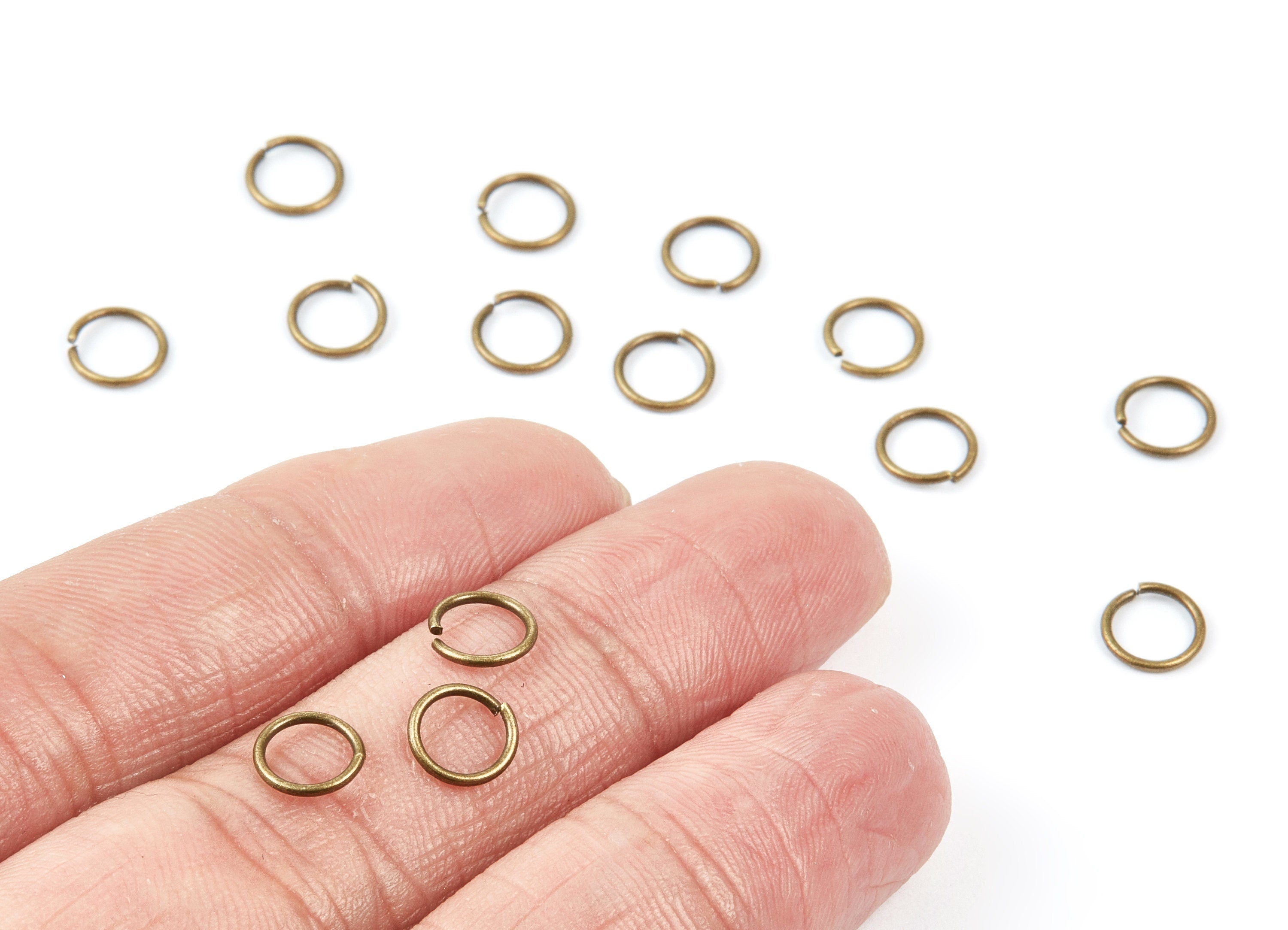 Brass Open Jump Rings - 7x0,8mm - Antique Bronze Tone Plated - Brass Open Jump Rings - Jewelry Supplies - PP1580AB - DOMEDBAZAAR