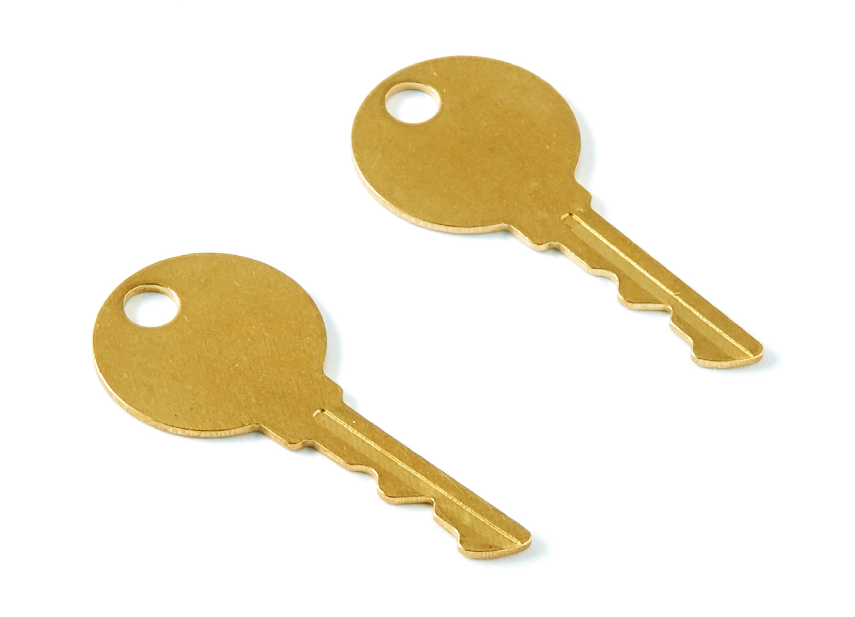 Brass Key Charms - Key Shaped Raw Brass Pendant - Jewelry Supplies - 33,28x14,94x0,84mm - PP1425 - DOMEDBAZAAR