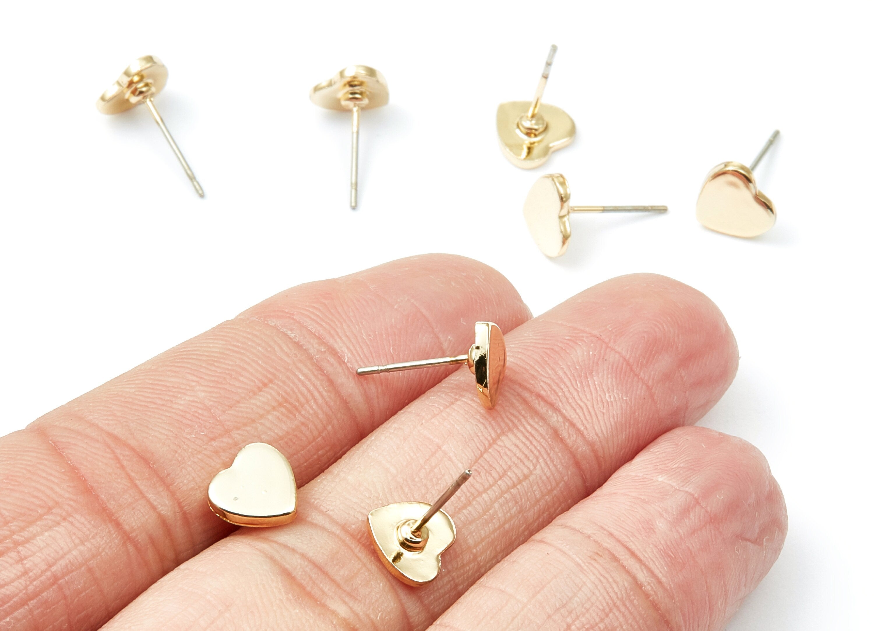 Heart Earring Stud - Zinc Alloy Stud - Gold Tone plated - Stainless Steel Stud - Ear Studs - 13,24x7,8x1,46mm - ZZ1195G - DOMEDBAZAAR