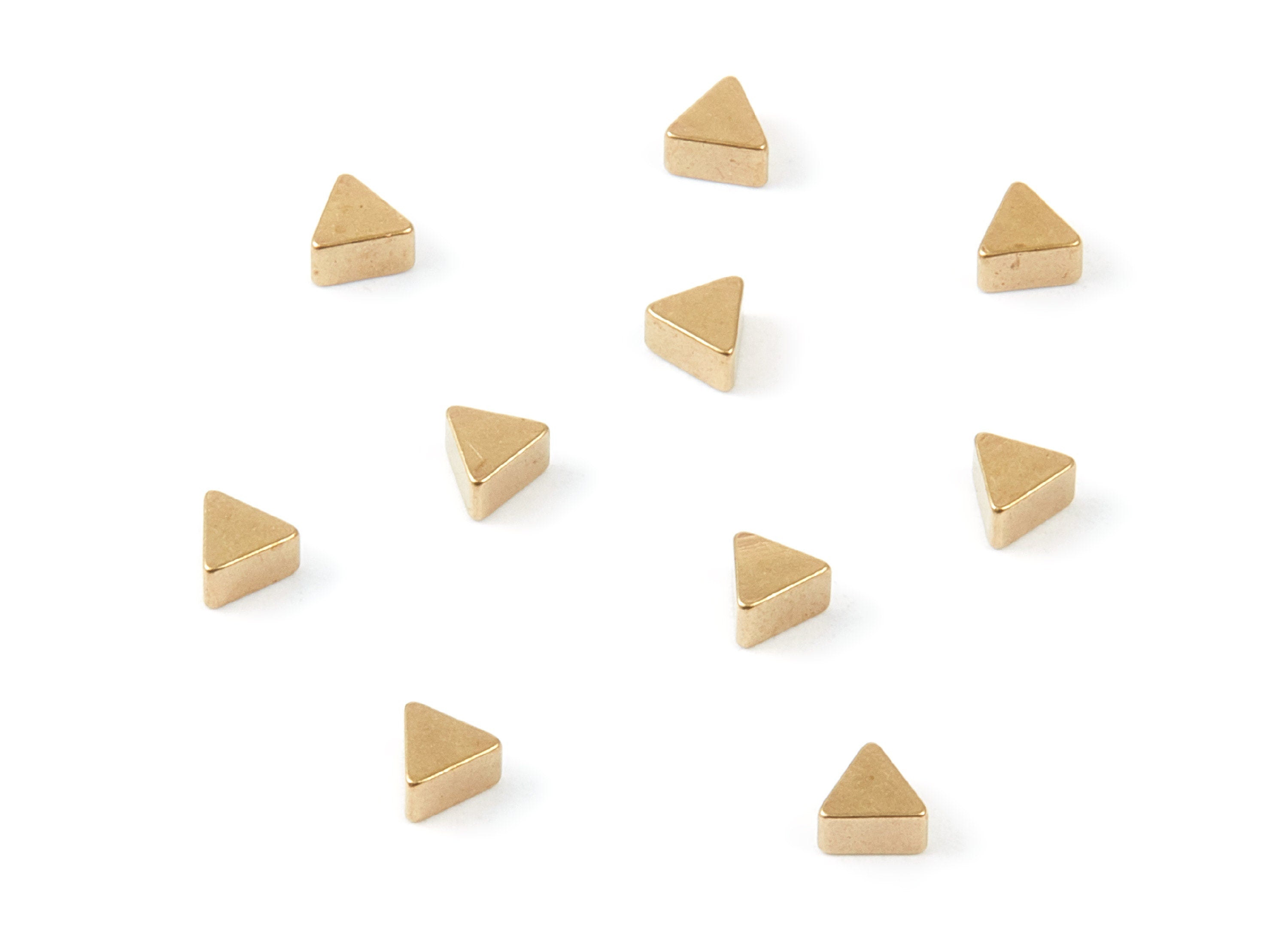 Brass Triangle Blank - 4X2.5 - Raw Brass Triangle Blanks - Jewelry Supplies - 4.66x3.96x2.38mm - PP1445 - DOMEDBAZAAR