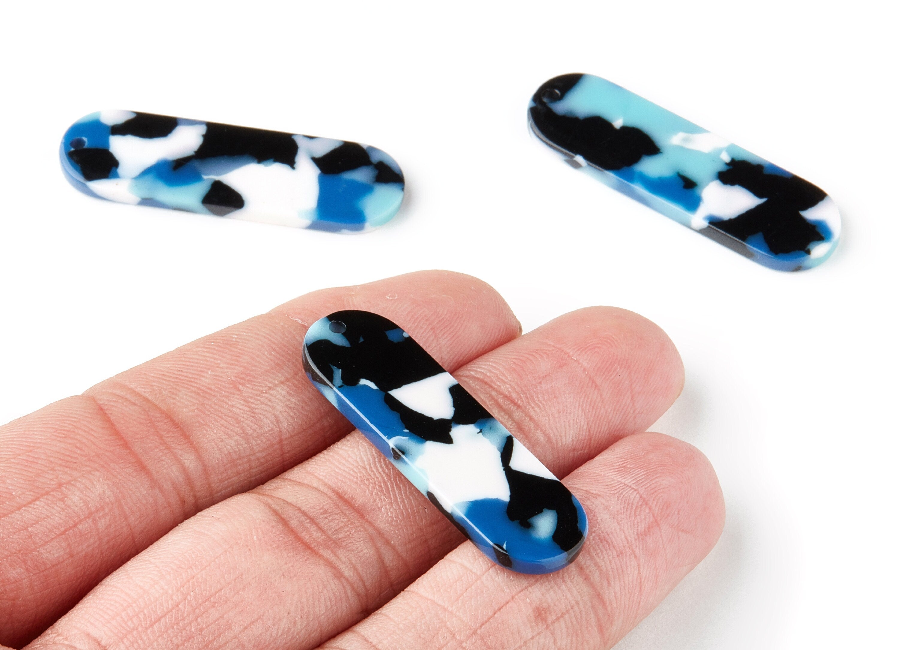 Acetate Oval Charms - Oval Earrings and Pendant - Earring Findings - Jewelry Supplies - Color Code: A16 - 39.7x12.7x2.55mm - AC1075H - DOMEDBAZAAR