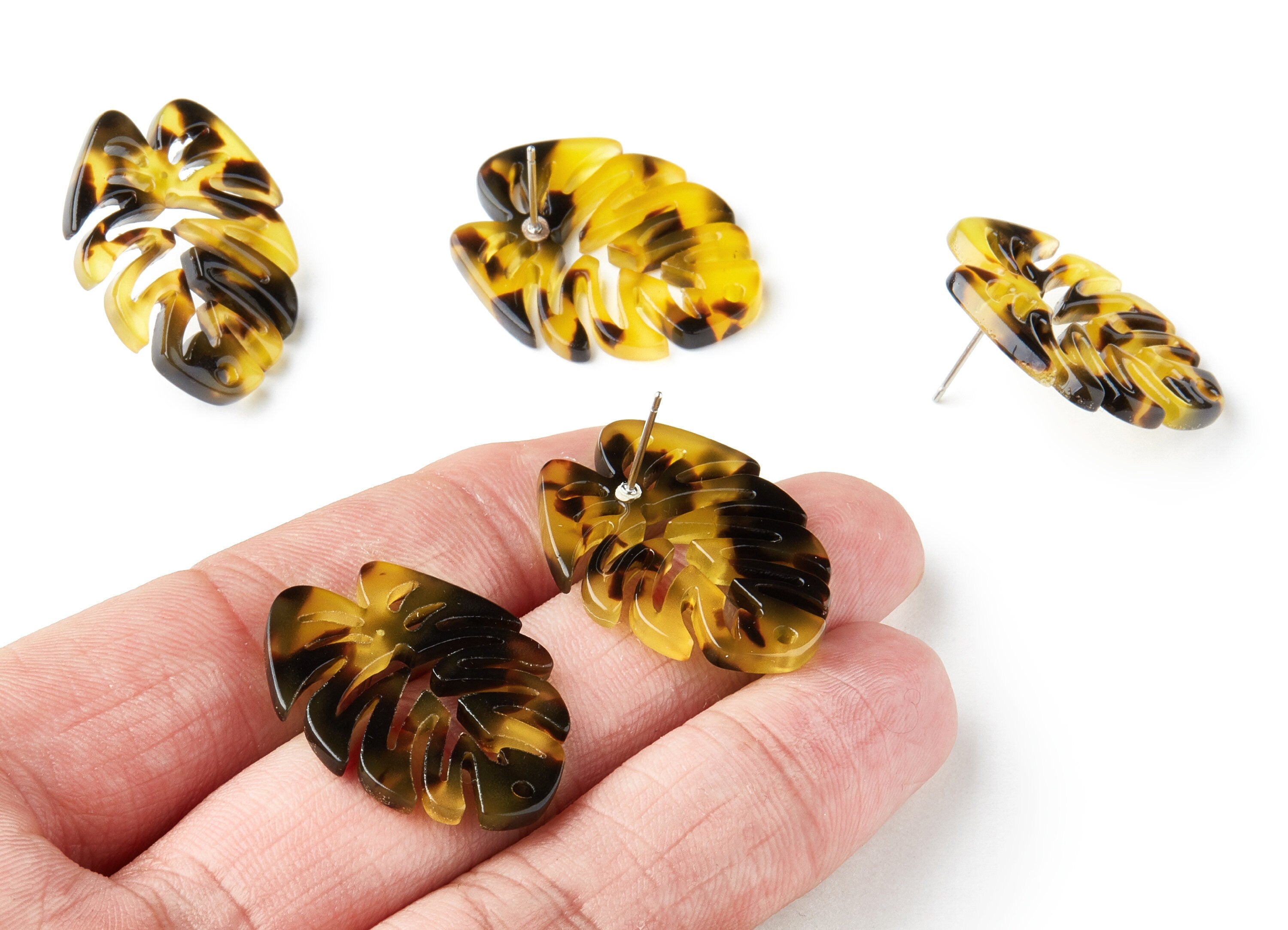 Acetate Monstera Studs - Tortoise Shell Stud Earrings - 1 Hole - Jewelry Making Supplies - Color Code:A02 - 28.65x24.33x2.94mm - AC1334C - DOMEDBAZAAR