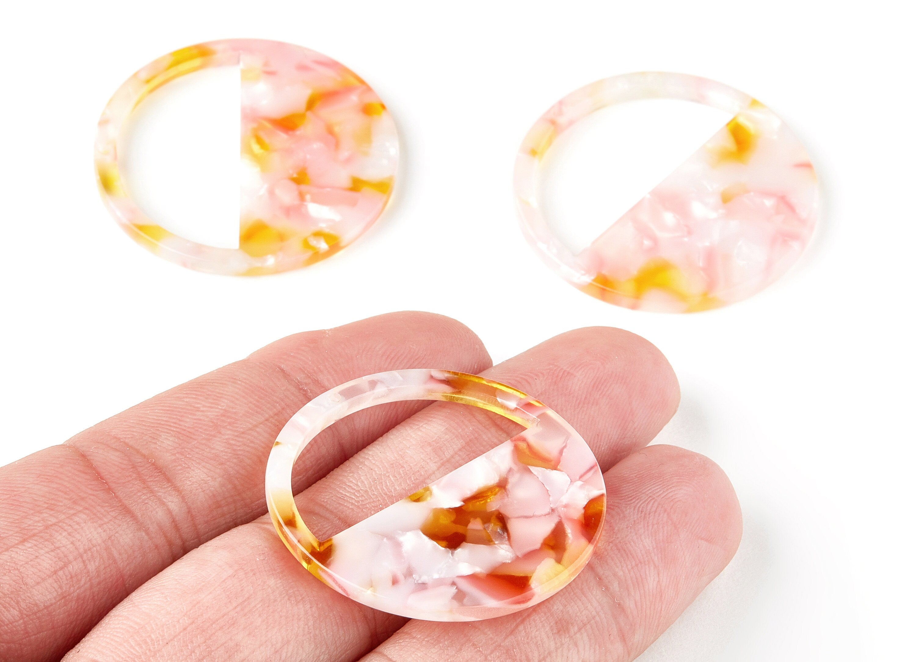 Acetate Round Earring Charms - Acrylic Circle Pendant - Jewelry Supplies - Color Code: A204 - 34.42x34.42x2.61mm - AC1498-A204 - DOMEDBAZAAR