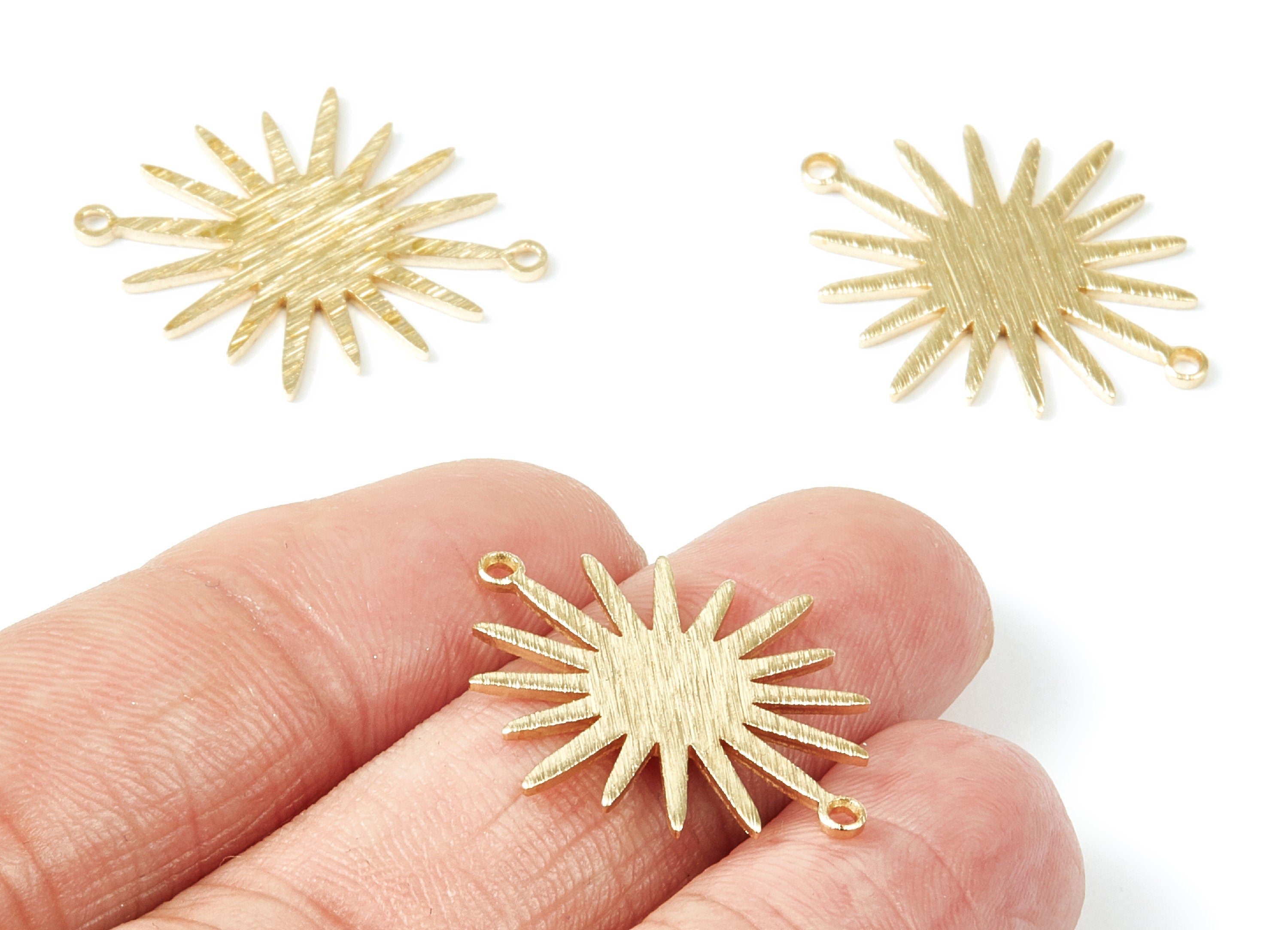 Brass Sun Charms - Textured Sun Shaped Raw Brass Connector with 2 Hole - Jewelry Supplies - 26.6x22.12x1mm - PP1824 - DOMEDBAZAAR