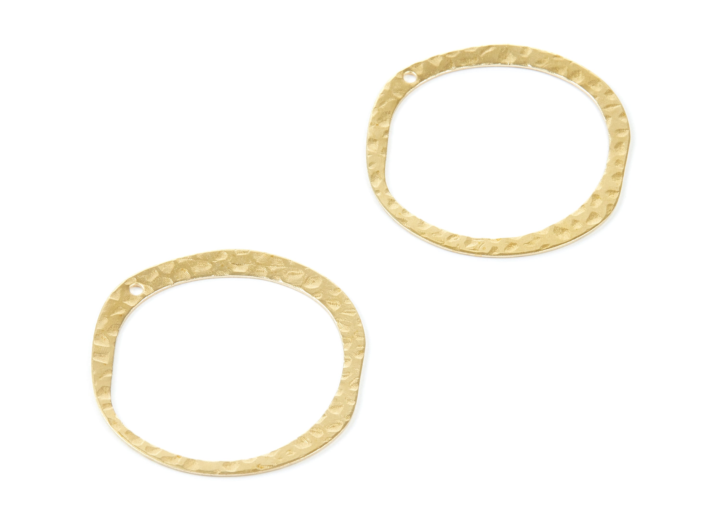 Brass Irregular Circle Charms - Irregular Circle Shaped Raw Brass Pendant - Jewelry Supplies - 34,37x33,67x0,56mm - PP2085 - DOMEDBAZAAR