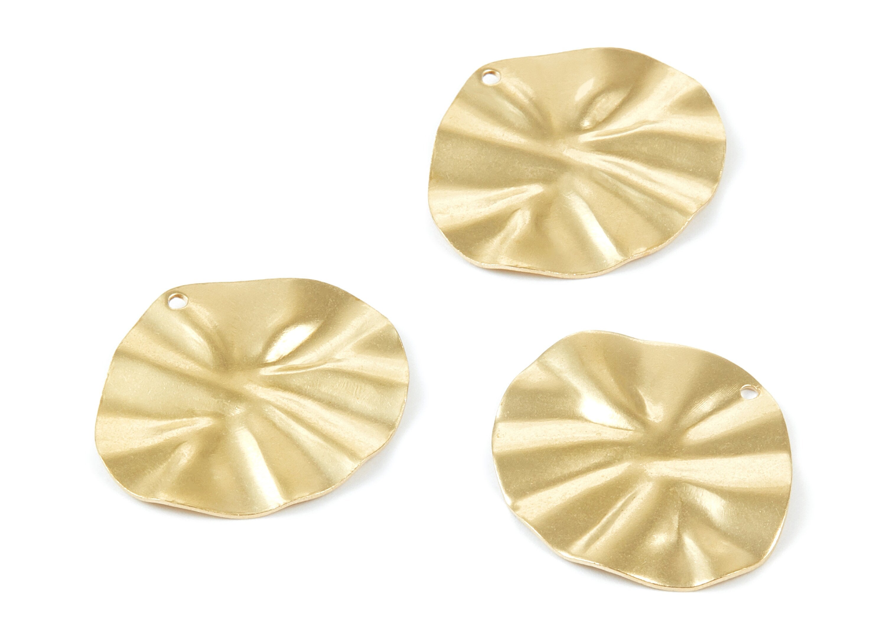 Brass Wavy Disc Charms - Wavy Disc Raw Brass Pendant - Earring Findings - Jewelry Supplies - 28,25x25,11x1,39mm - PP2053 - DOMEDBAZAAR