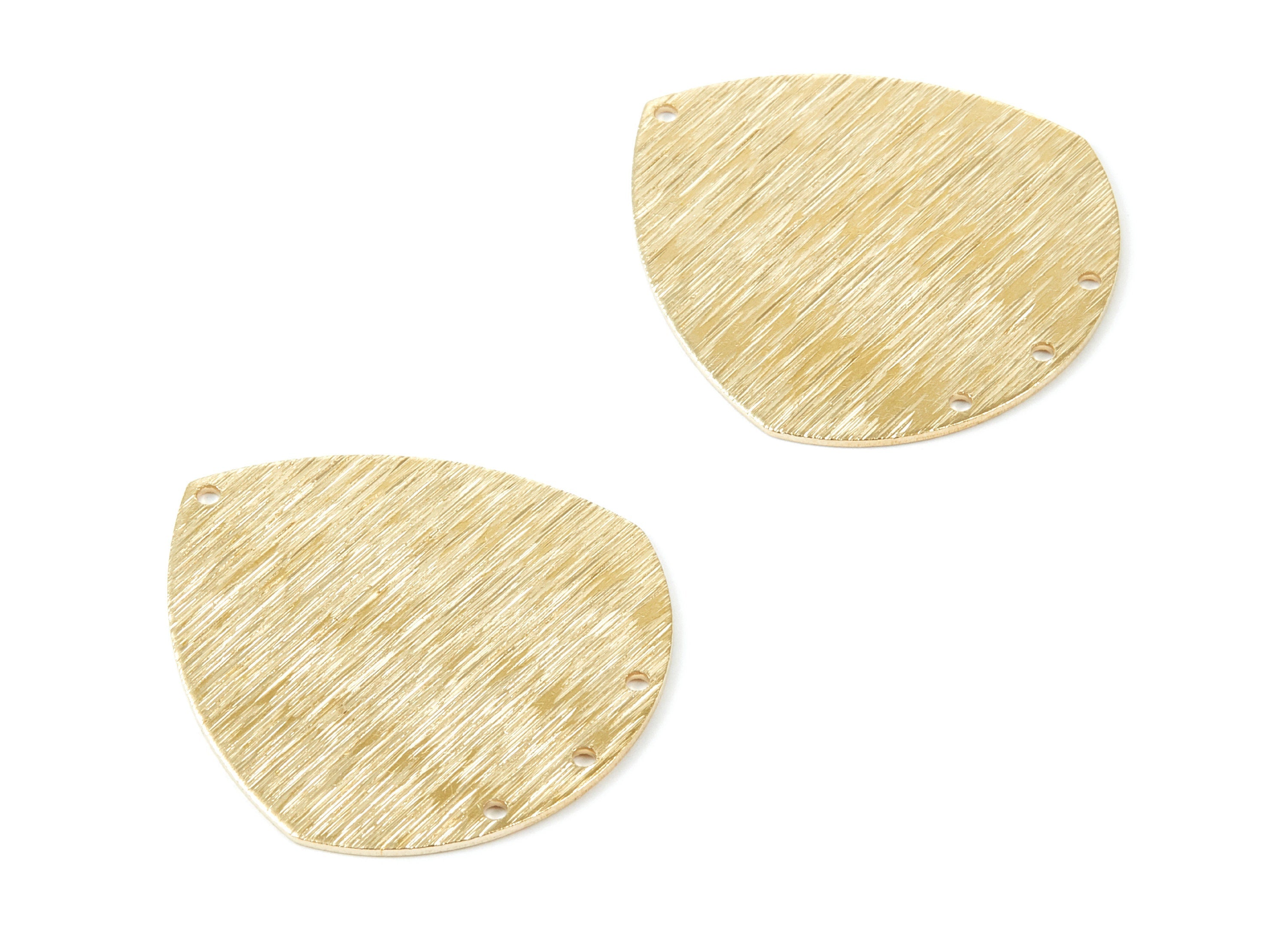 Brass Textured Oval Charms - Oval Textured Raw Brass Pendant - Connectors With 4 Holes - Jewelry Supplies - 35,64x32,9x0,85mm - PP2014 - DOMEDBAZAAR
