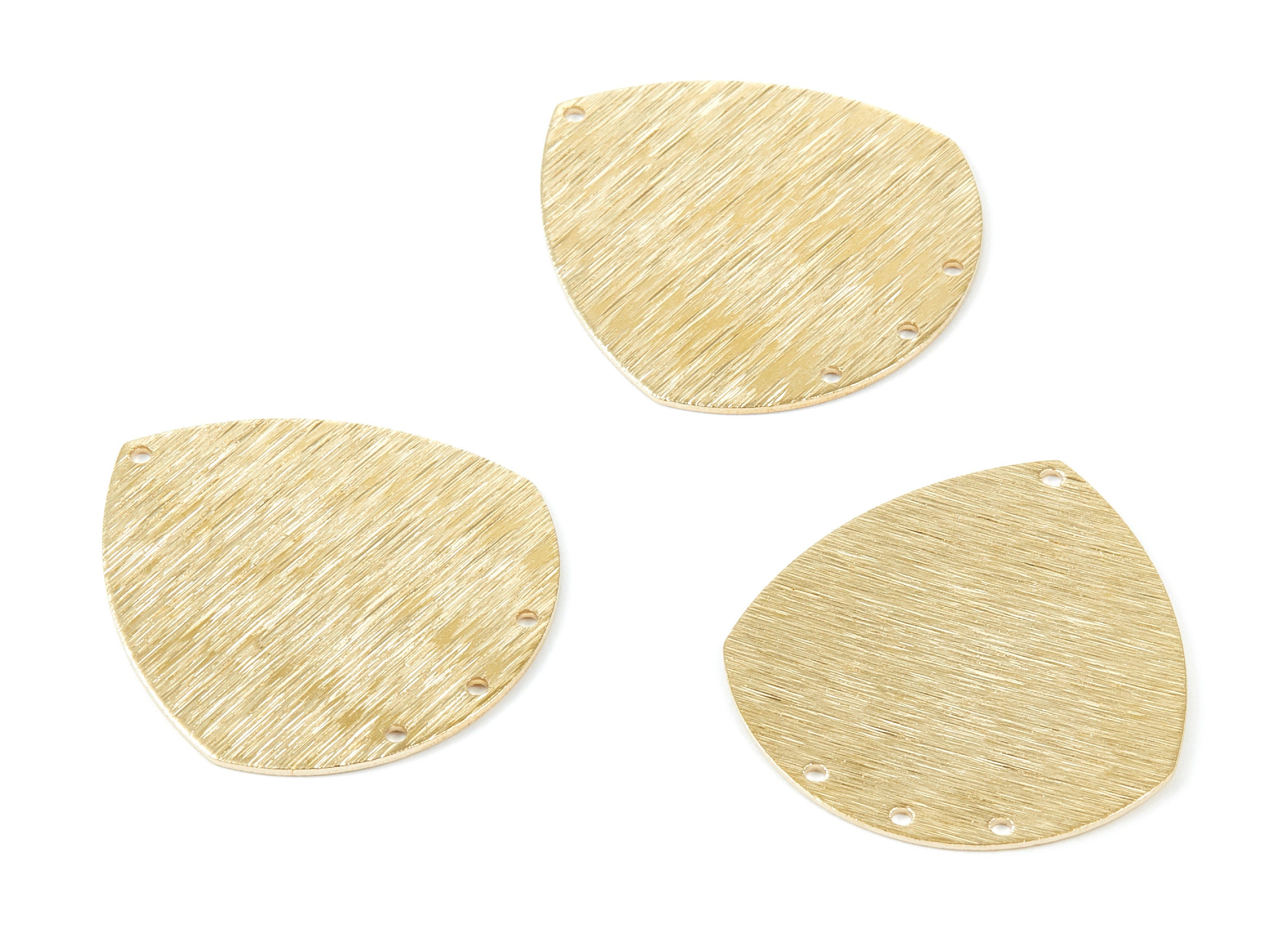 Brass Textured Oval Charms - Oval Textured Raw Brass Pendant - Connectors With 4 Holes - Jewelry Supplies - 35,64x32,9x0,85mm - PP2014 - DOMEDBAZAAR