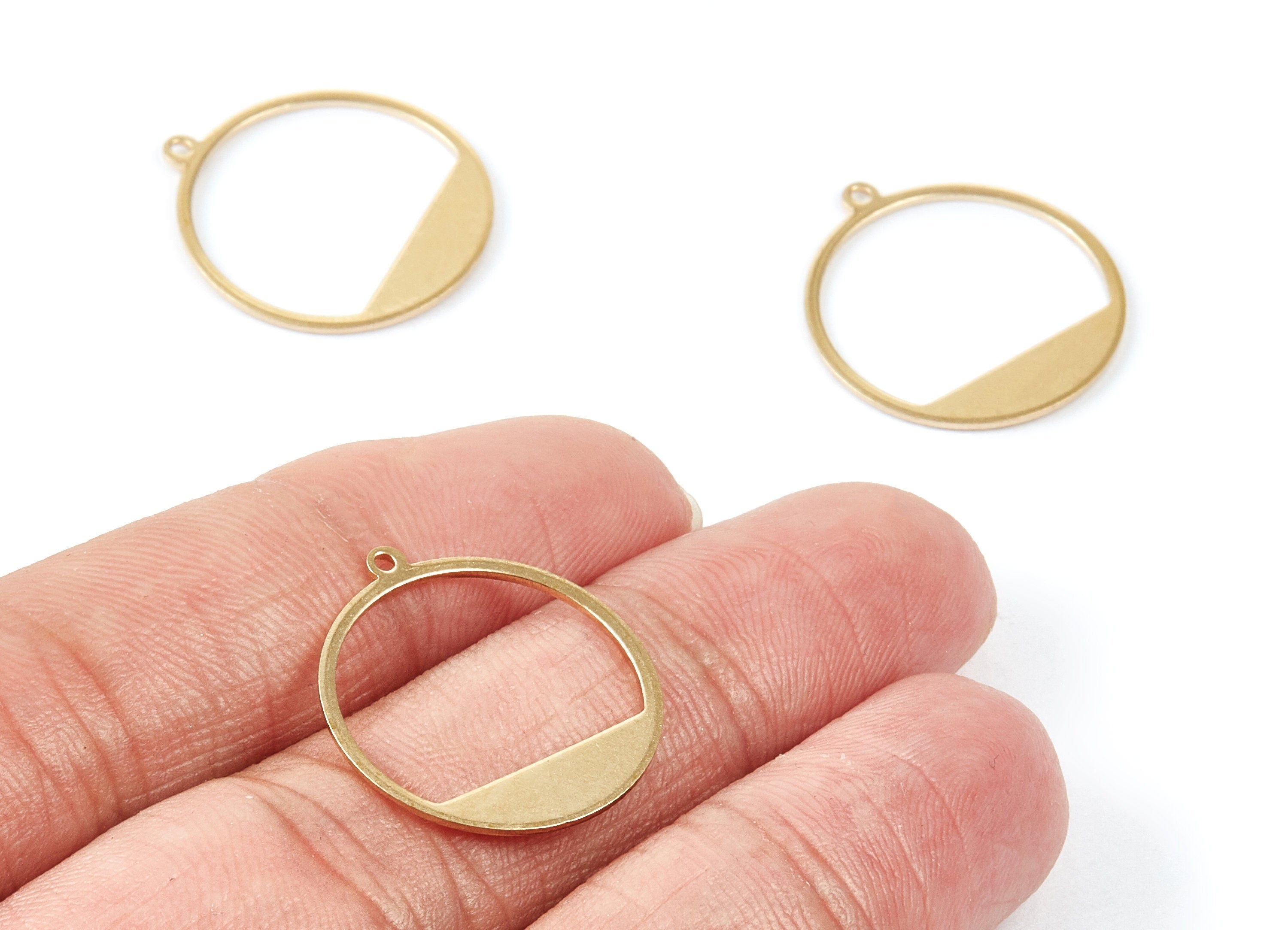 Brass Round Charms - Round Raw Brass Pendant - Earring Findings - Jewelry Supplies - 22,45x20,5x0,84mm - PP1809 - DOMEDBAZAAR