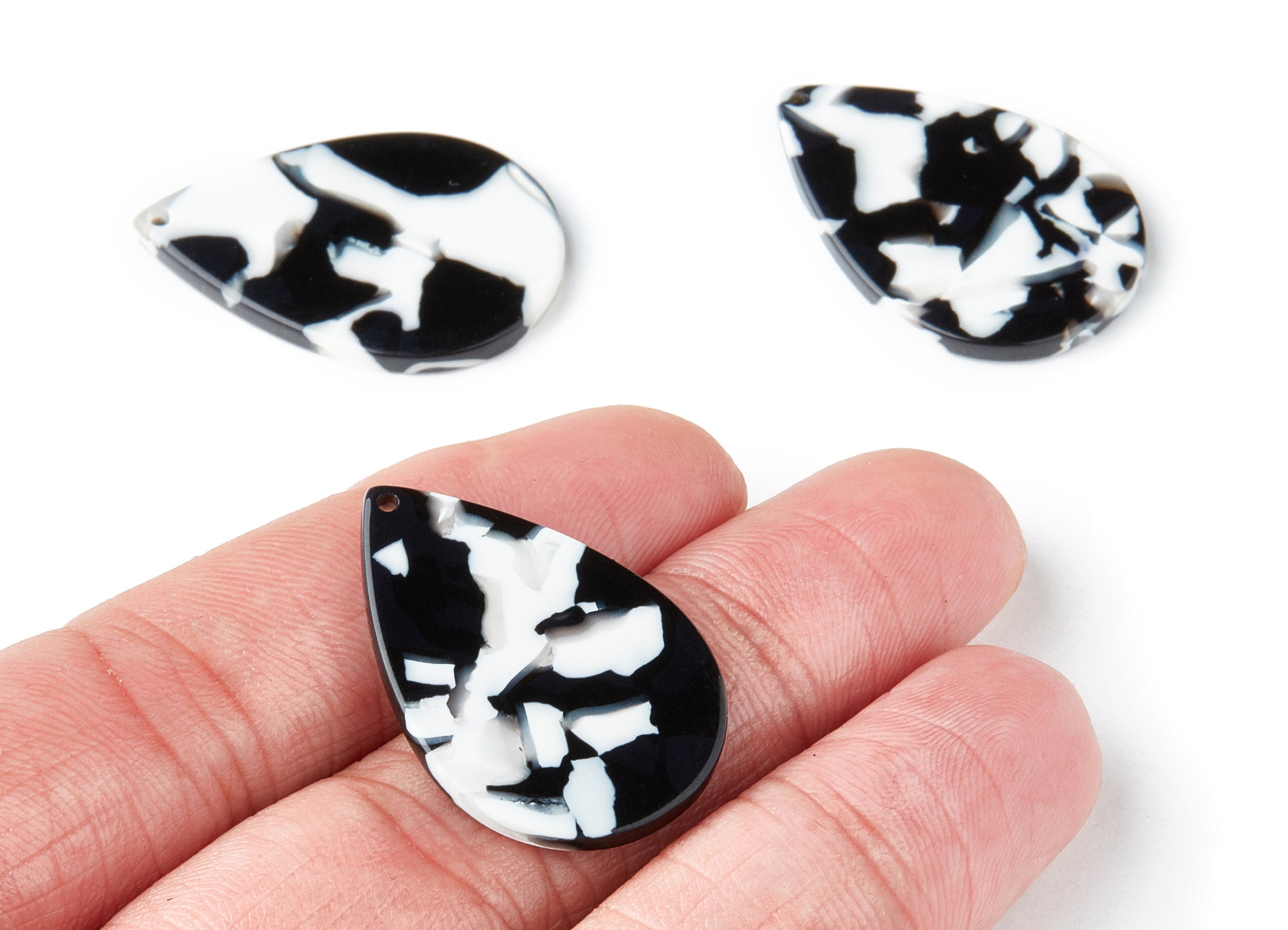 Acetate Drop Charms - Drop Pendant - Earring Findings - Jewelry Supplies - Color Code:A17 - 30.5x21x2.6mm - AC1127S - DOMEDBAZAAR