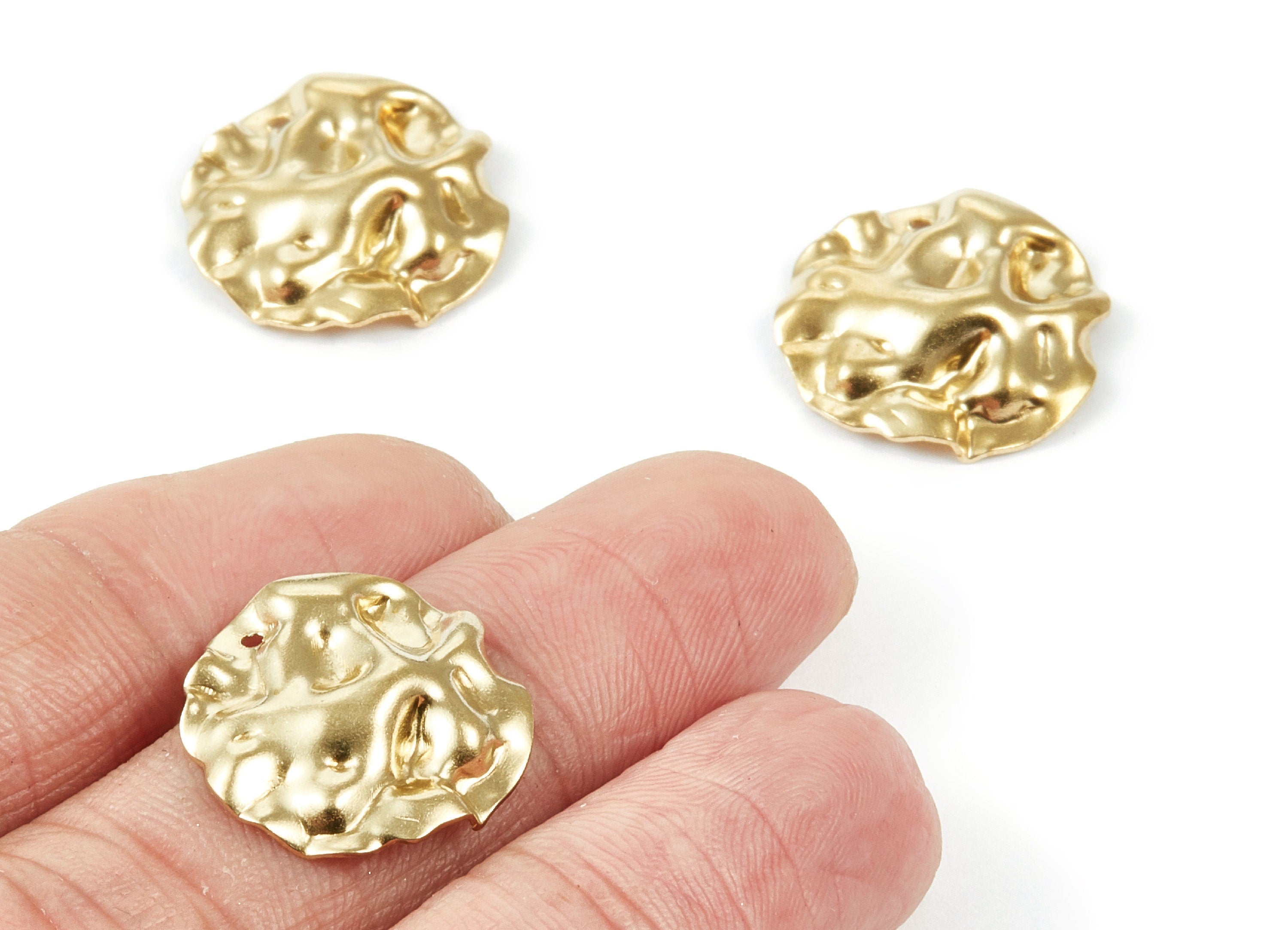 Brass Wavy Disc Charms - Wavy Disc Raw Brass Pendants - Earring Findings - Jewelry Supplies - 18.3x18.5x1.38mm - PP1996 - DOMEDBAZAAR