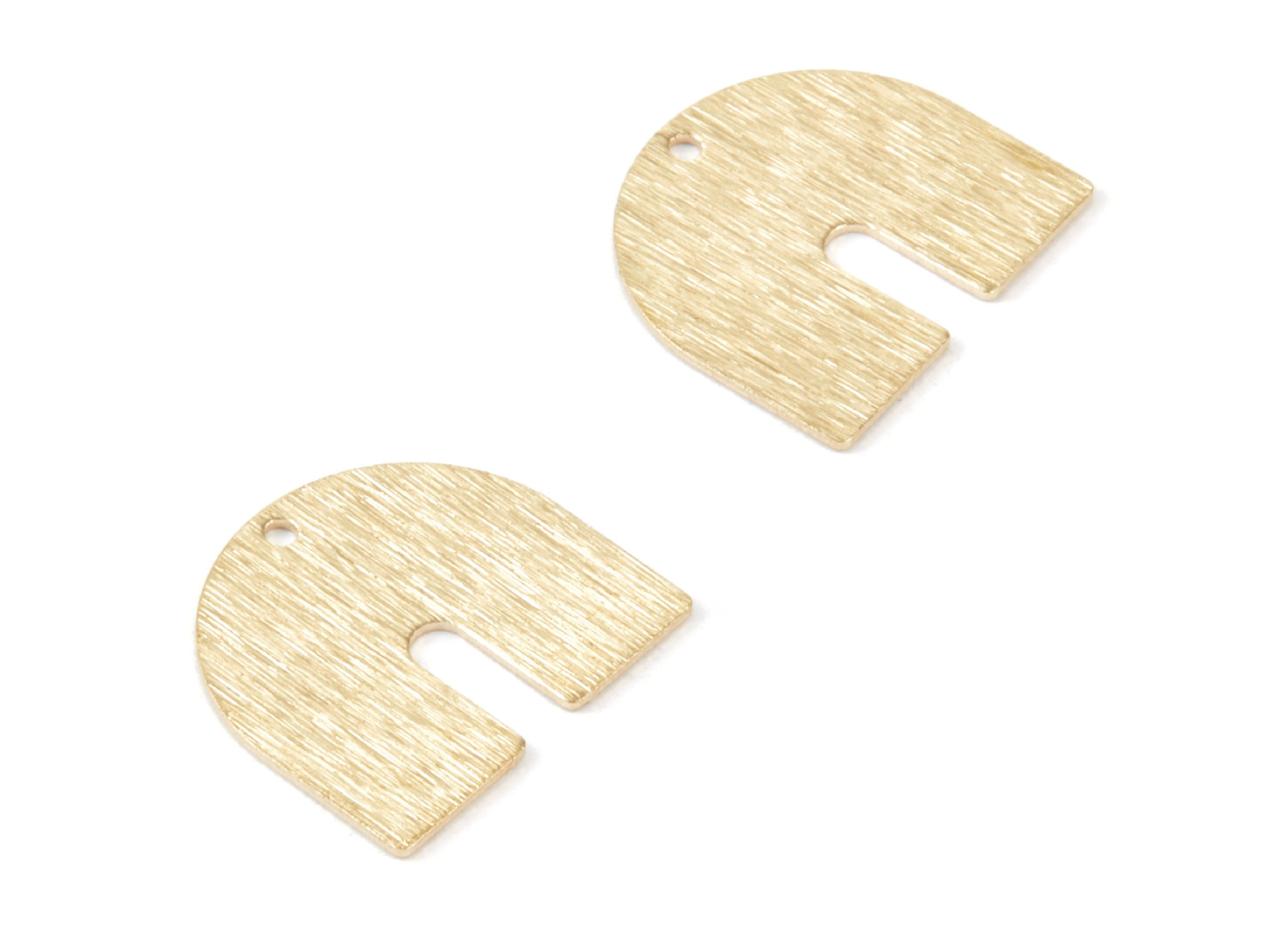 Brass U Charms - Textured U Shaped Raw Brass pendant - Earring Findings - Jewelry Supplies - 17x15,75x0,67mm - PP1750 - DOMEDBAZAAR