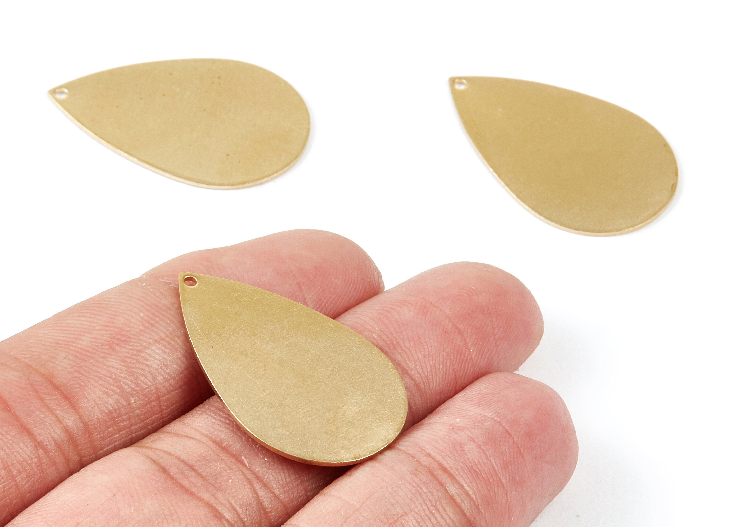 Personalized stamping blank - Brass Drop Charms - Drop Shaped Raw Brass Pendant - Earring Finding - Jewelry Supplies - 31x19x0,8mm - PP2088 - DOMEDBAZAAR